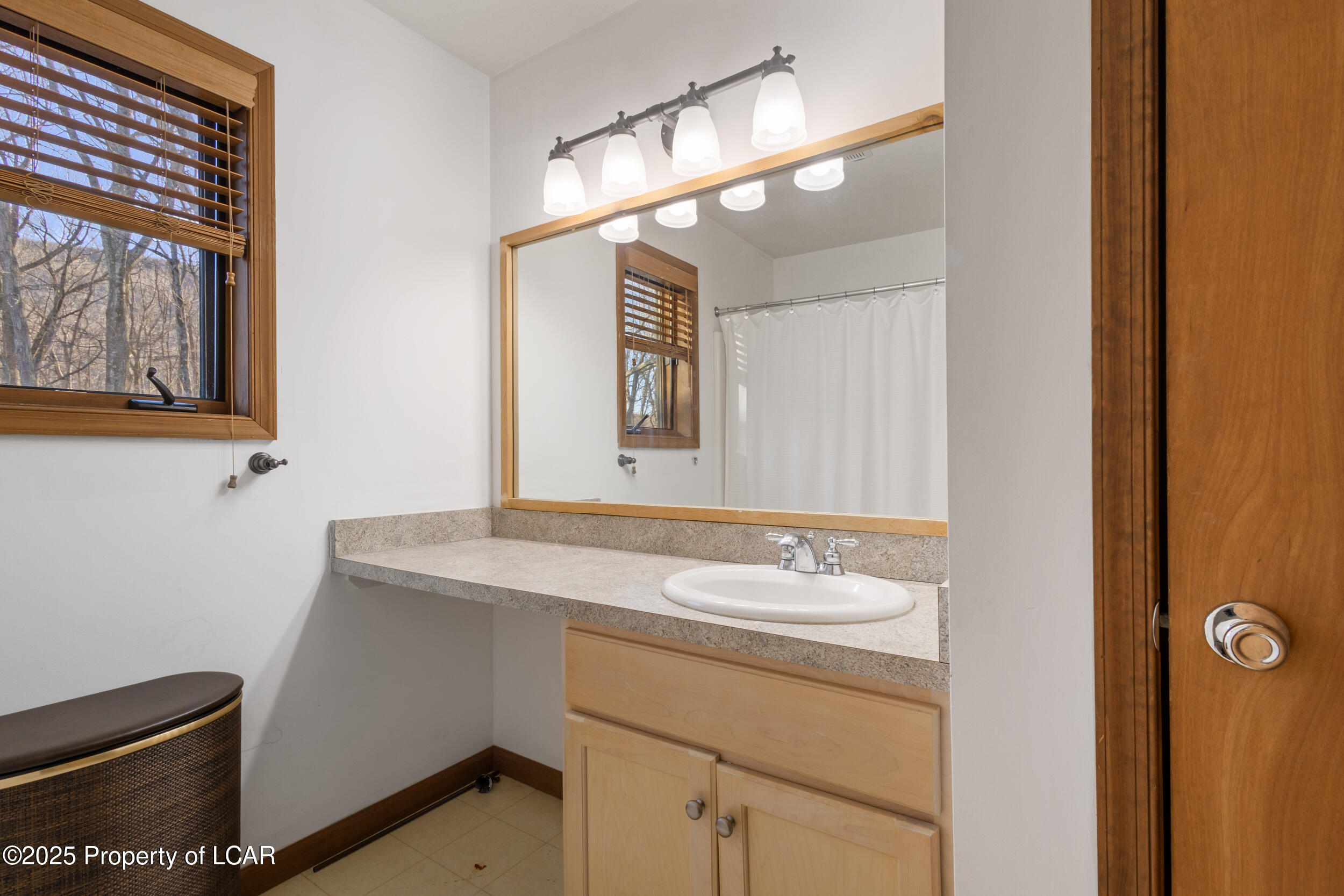 144 Gravatts Way, Tannersville, Pennsylvania image 17