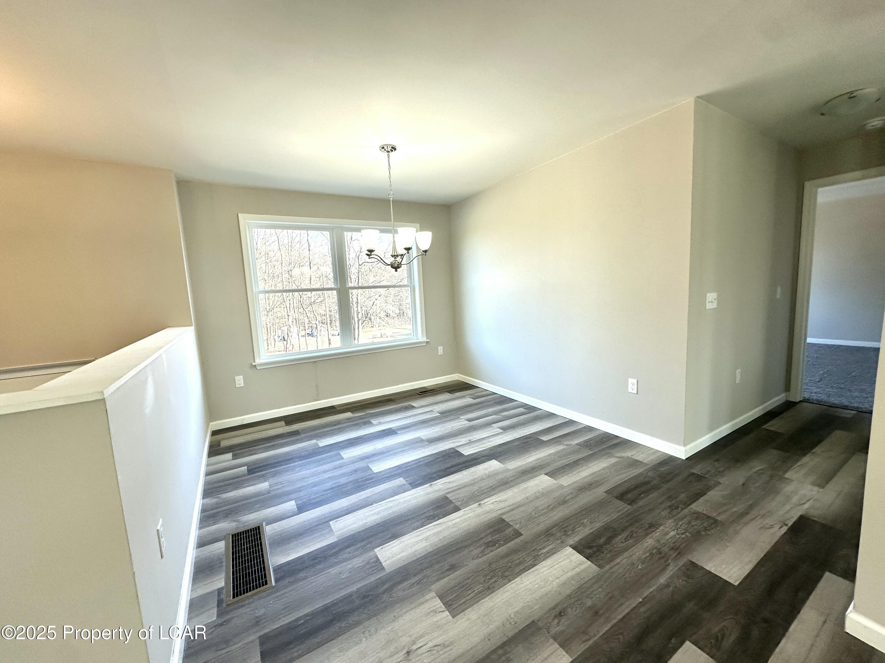 210 W Deer Run Road, Hazle Twp, Idaho image 4