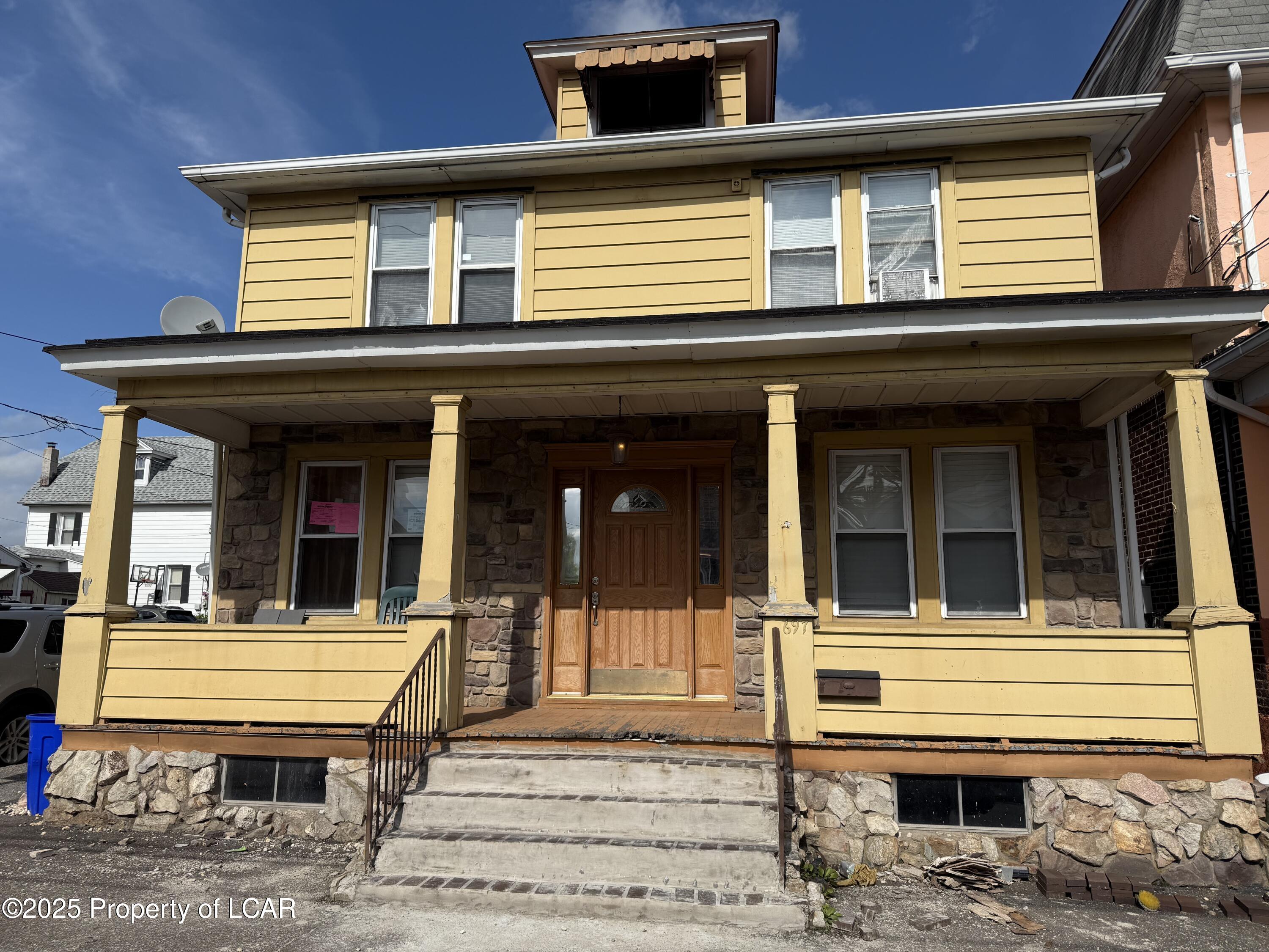 697 Laurel Street, Hazleton, Texas image 1