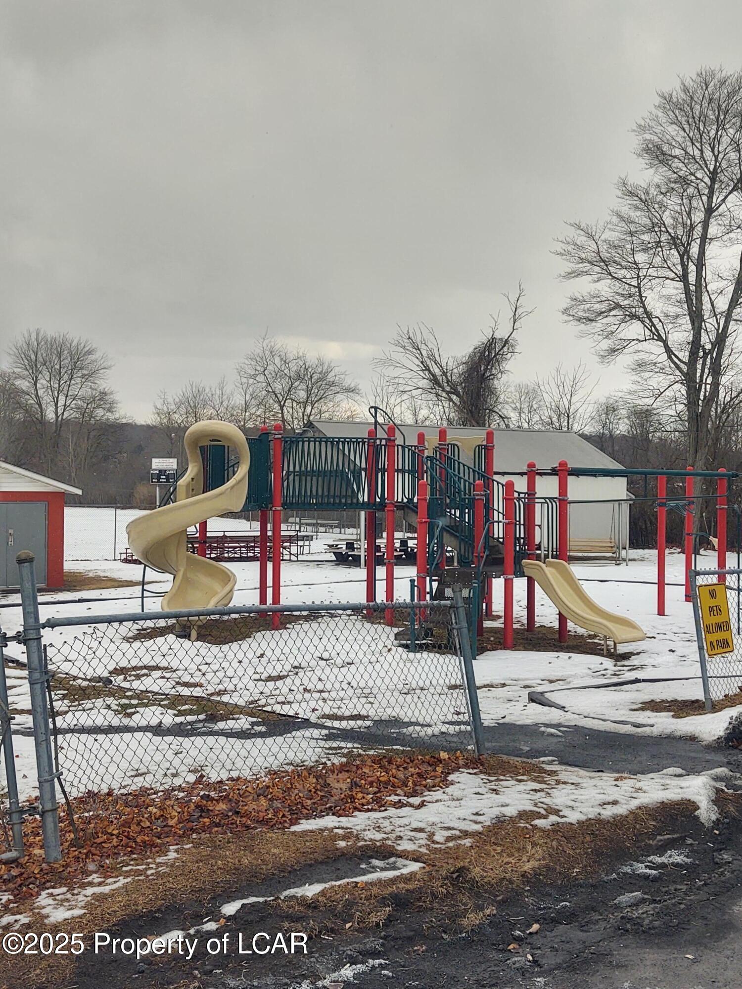 400 W Lehigh Street, White Haven, Pennsylvania image 28