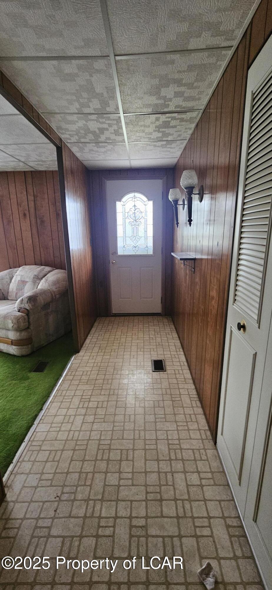 2821 Alberdeen Road, Mountain Top, Pennsylvania image 3