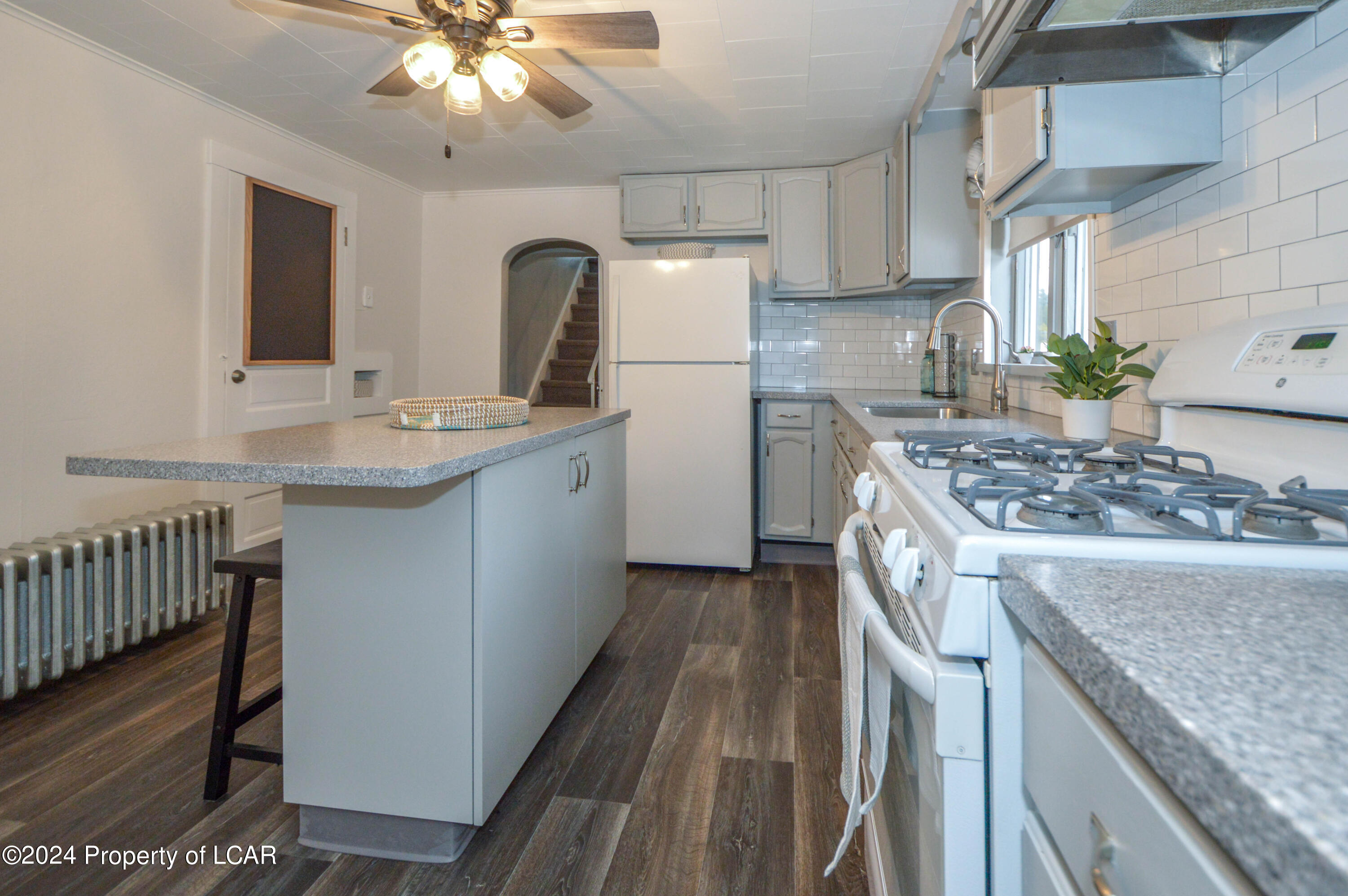 Dallas, Pennsylvania 18612, United States, 2 Bedrooms Bedrooms, ,1 BathroomBathrooms,Residential,Active,147692