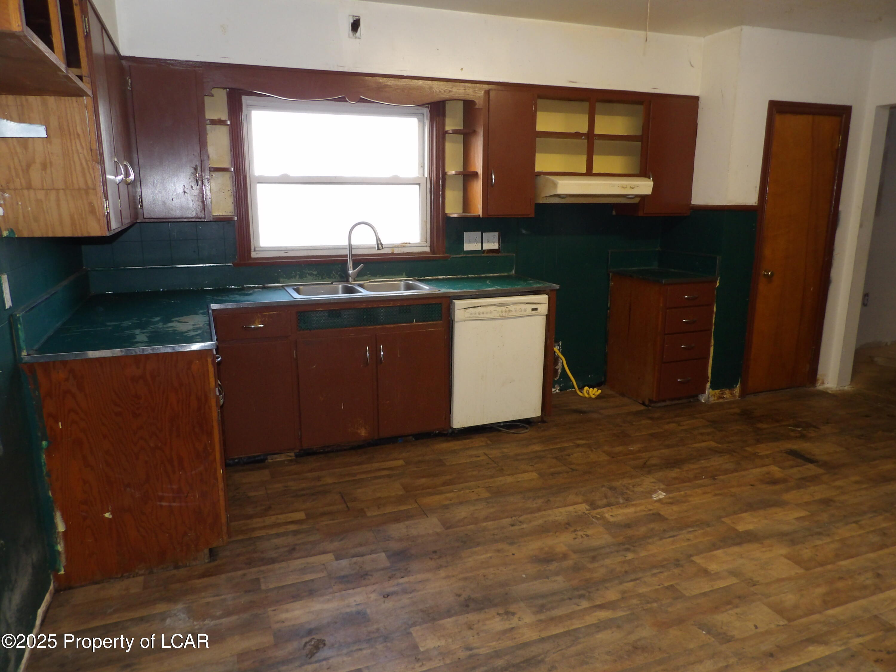 122 Butler Street, Pittston, Pennsylvania image 6