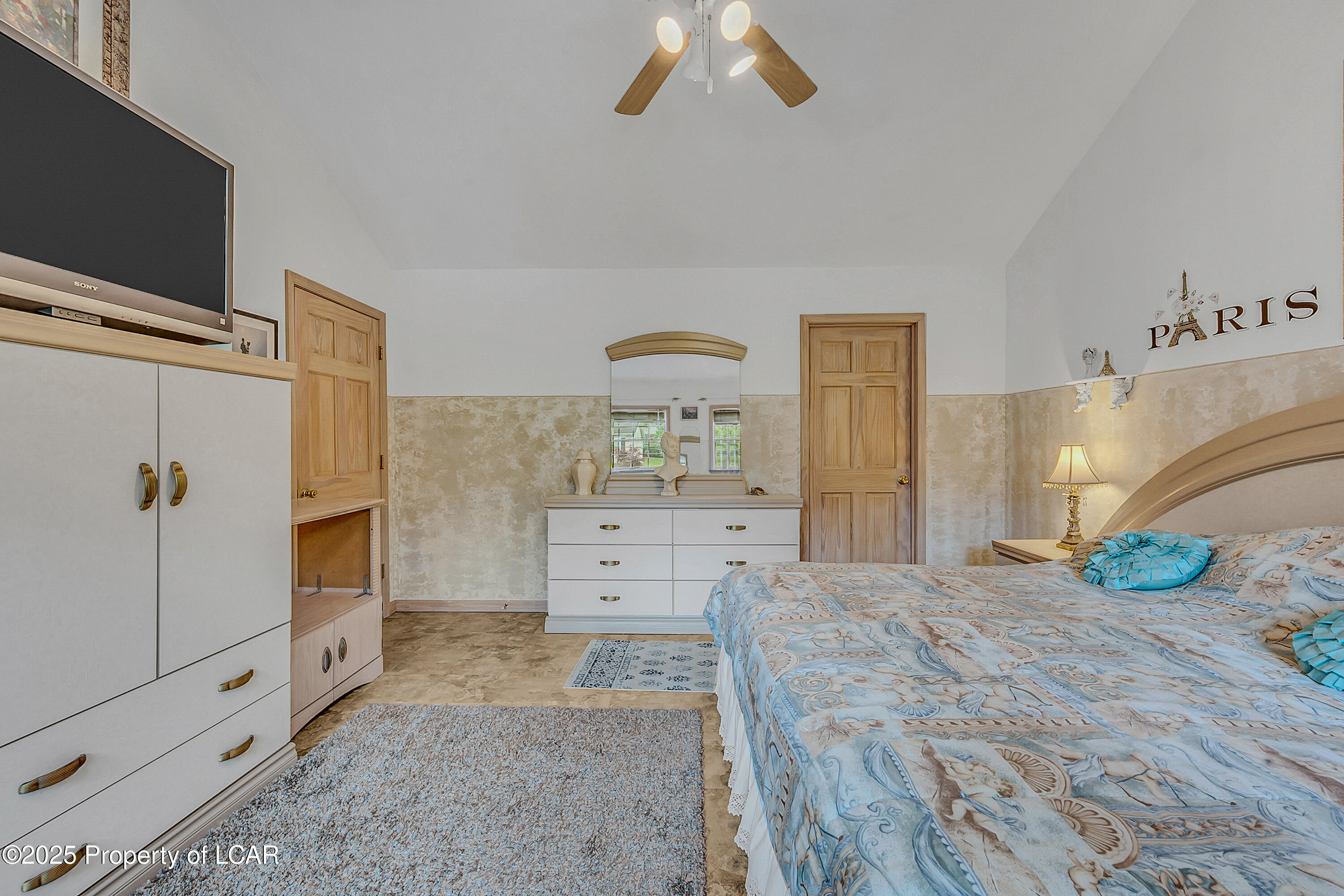 288 Terrace Avenue, Trucksville, Idaho image 36