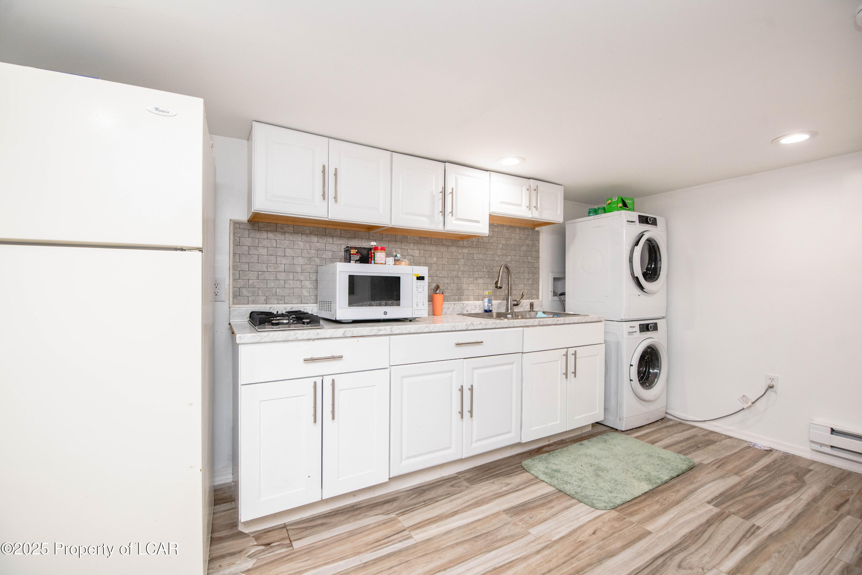 165 N Vine Street, Pittston, Pennsylvania image 36