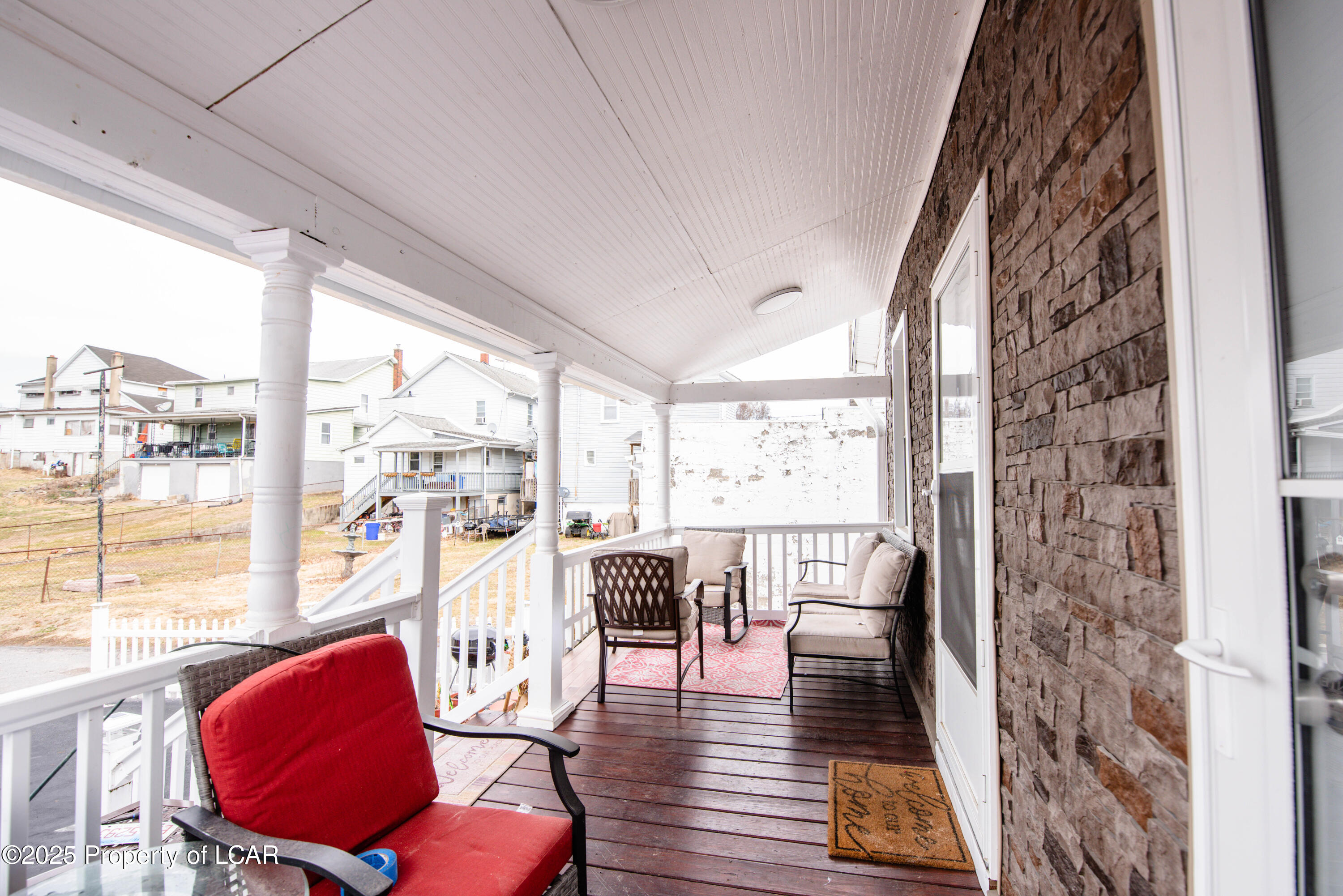 165 N Vine Street, Pittston, Pennsylvania image 2