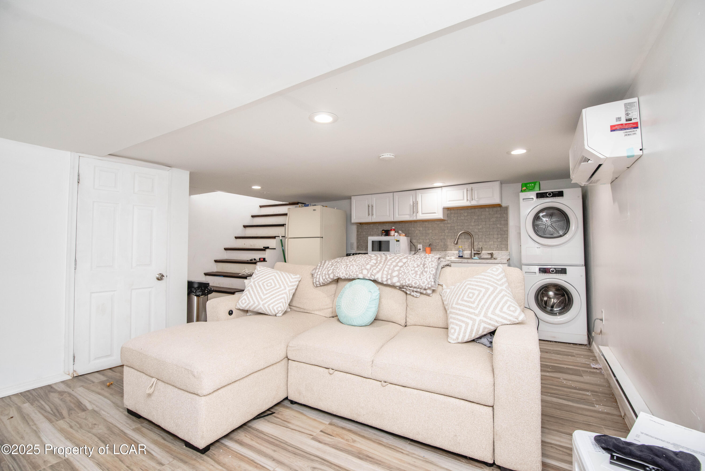 165 N Vine Street, Pittston, Pennsylvania image 37