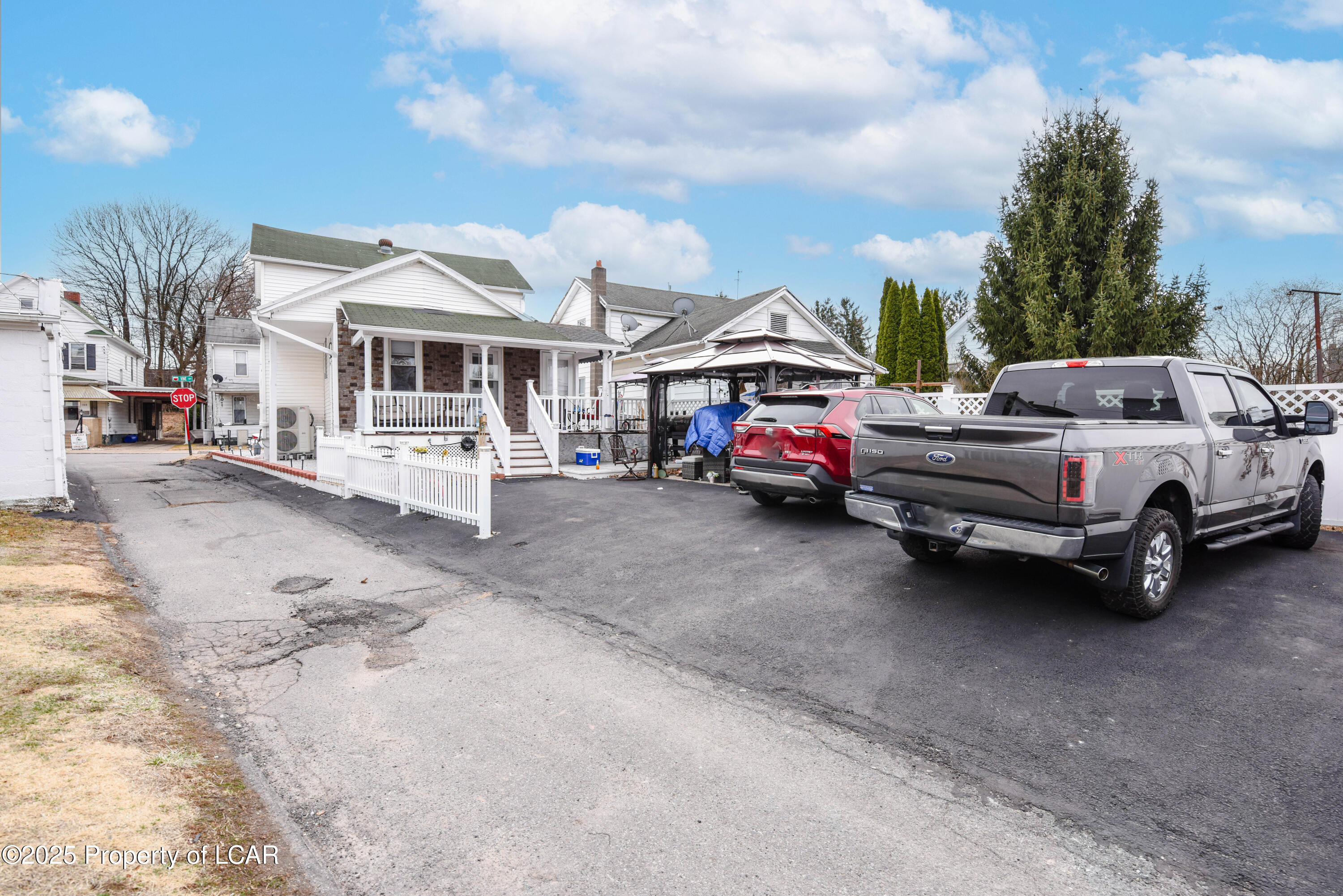 165 N Vine Street, Pittston, Pennsylvania image 43