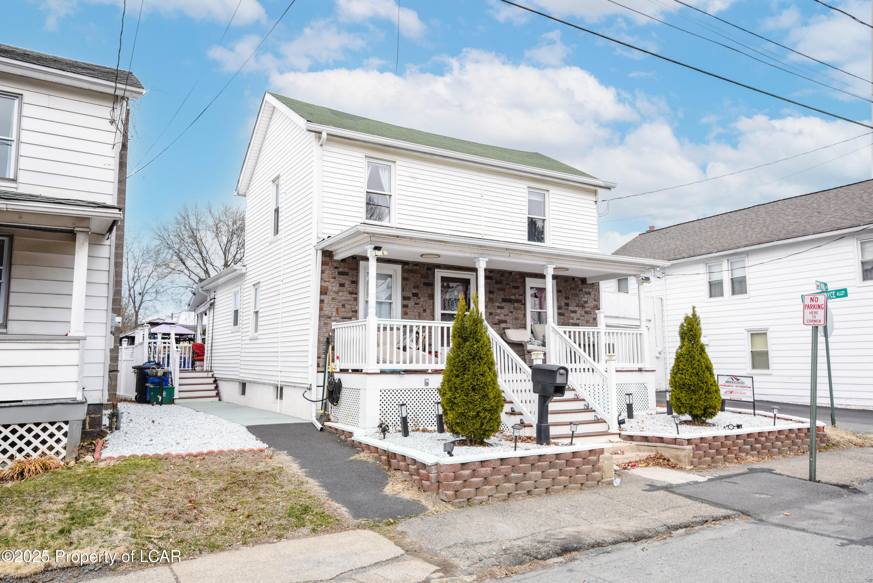 165 N Vine Street, Pittston, Pennsylvania image 3