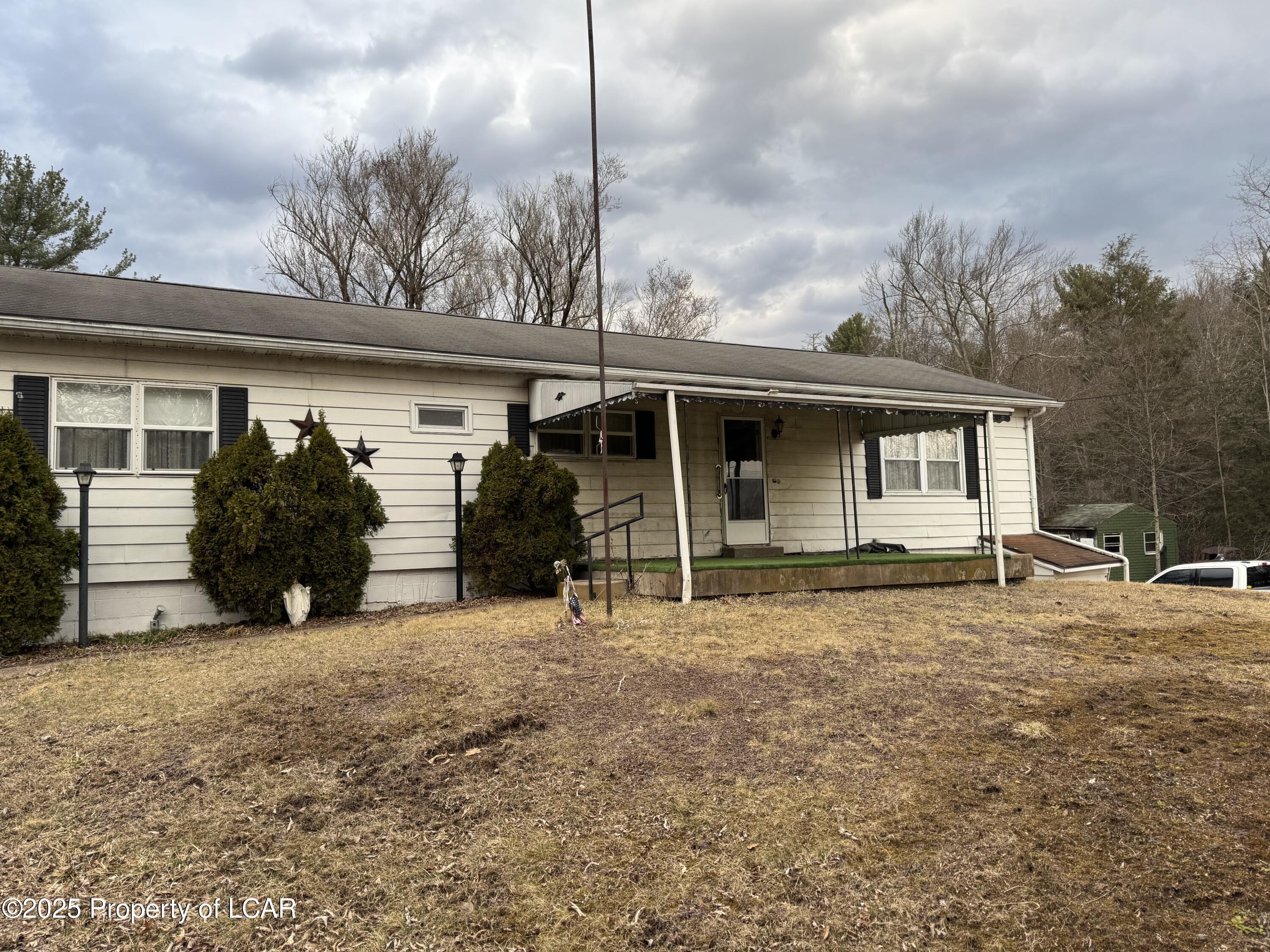 1156 Sandy Valley Road Rd, White Haven, Pennsylvania image 1