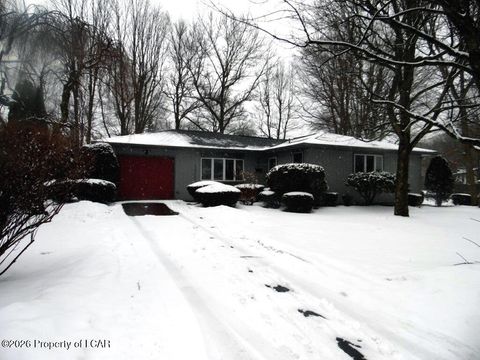 Homes For Sale - 109 Johns Avenue<br/> Hazleton, PA 18201