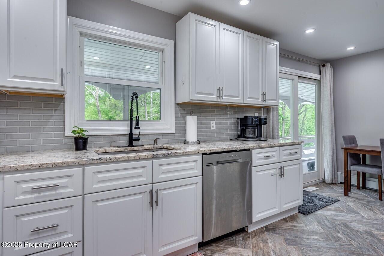 24 Hillcrest Drive, Dallas, Texas image 11