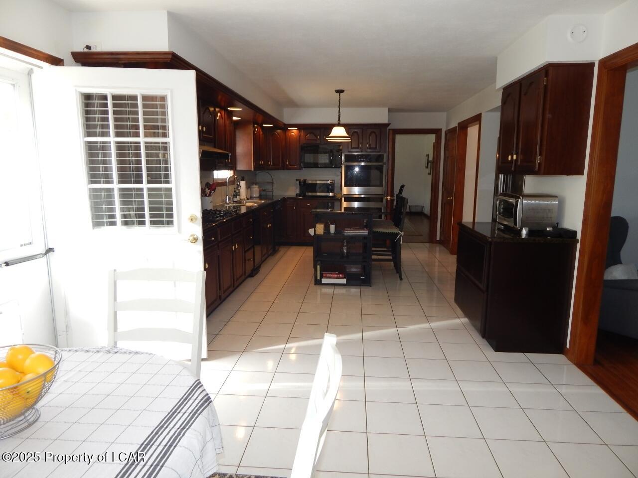6 Kings Court, Nanticoke, Texas image 16