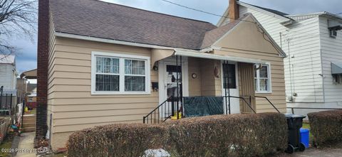 Homes For Sale - 304 Green Street<br/> West Hazleton, PA 18202