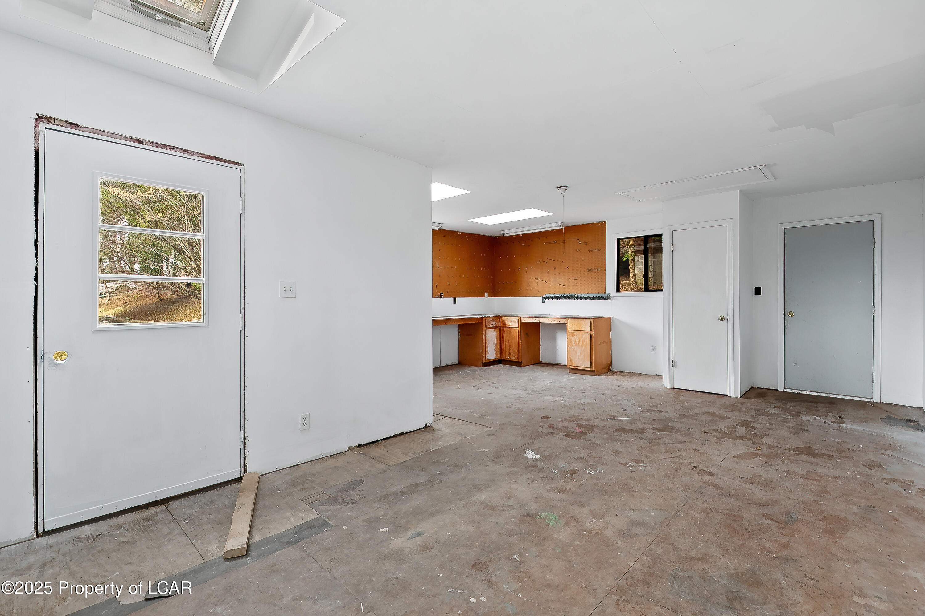 43 W Harford Avenue, Shavertown, Idaho image 42