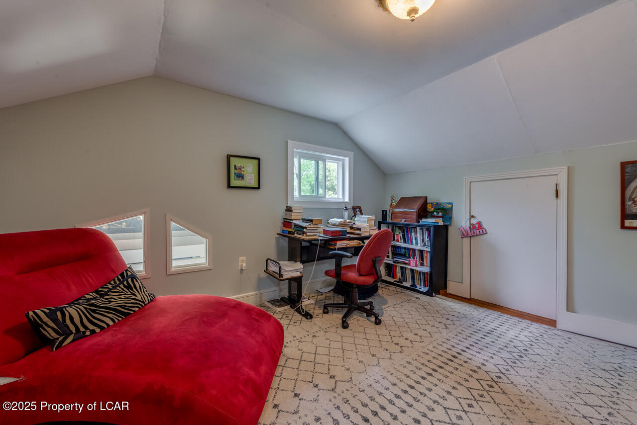 620 Charles Avenue, Kingston, Idaho image 25