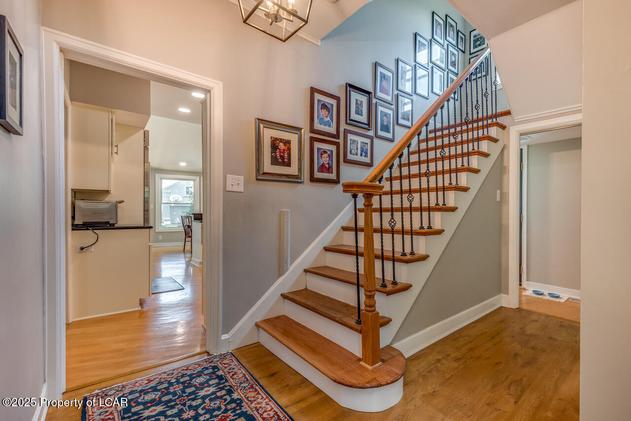 620 Charles Avenue, Kingston, Idaho image 3
