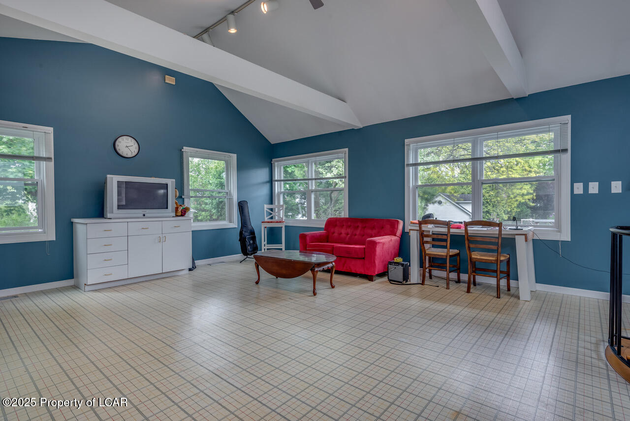 620 Charles Avenue, Kingston, Idaho image 23