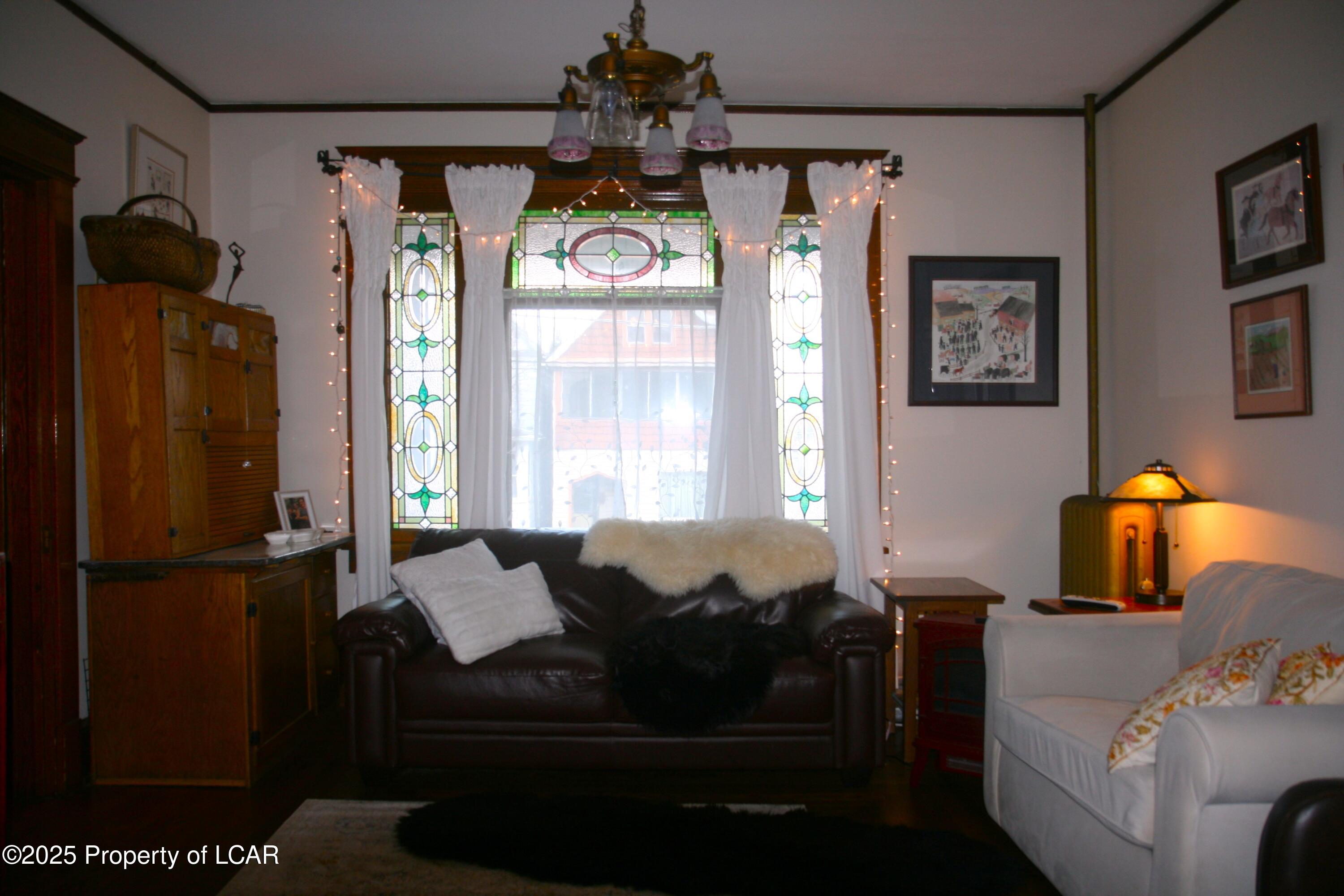 Wilkes-Barre, Pennsylvania 18705, United States, 3 Bedrooms Bedrooms, ,1 BathroomBathrooms,Residential,Active,79579