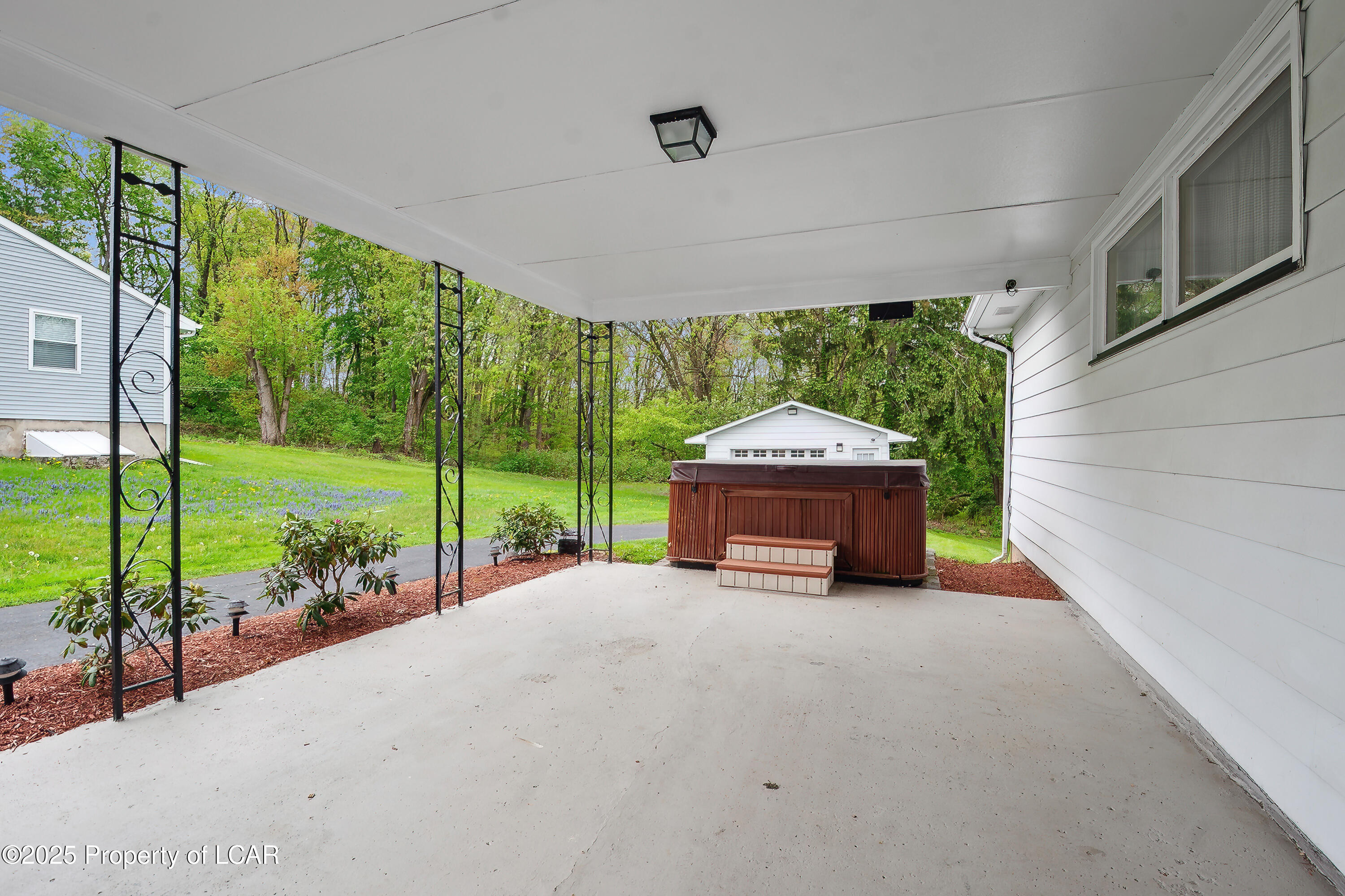 1343 N Spruce Street, Pittston Twp., Texas image 3