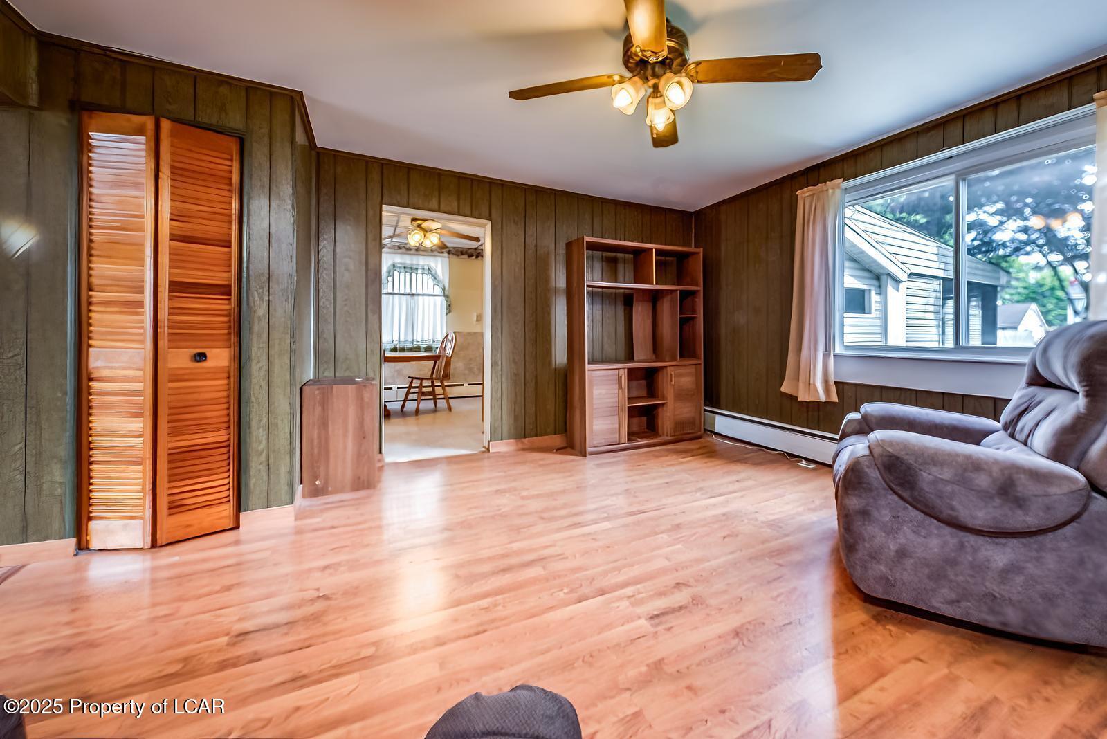 121 N Cedar Street, Exeter, Idaho image 6