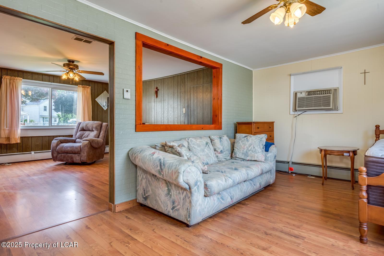 121 N Cedar Street, Exeter, Idaho image 2