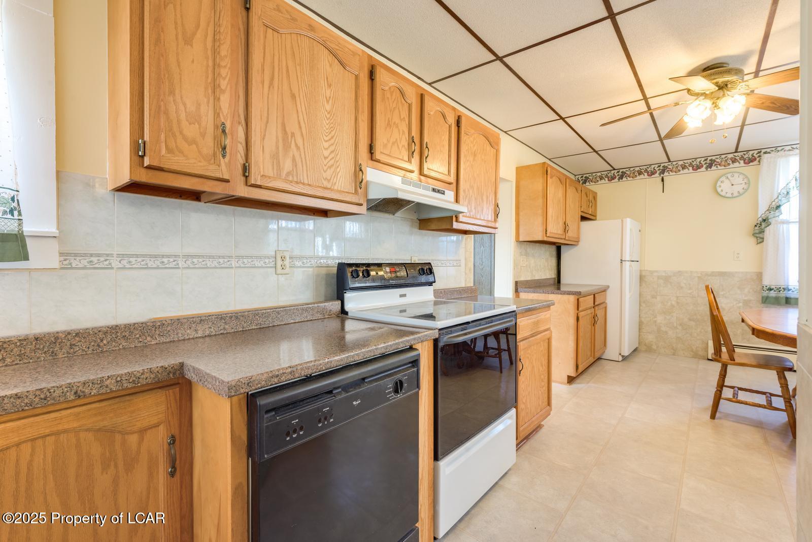 121 N Cedar Street, Exeter, Idaho image 8