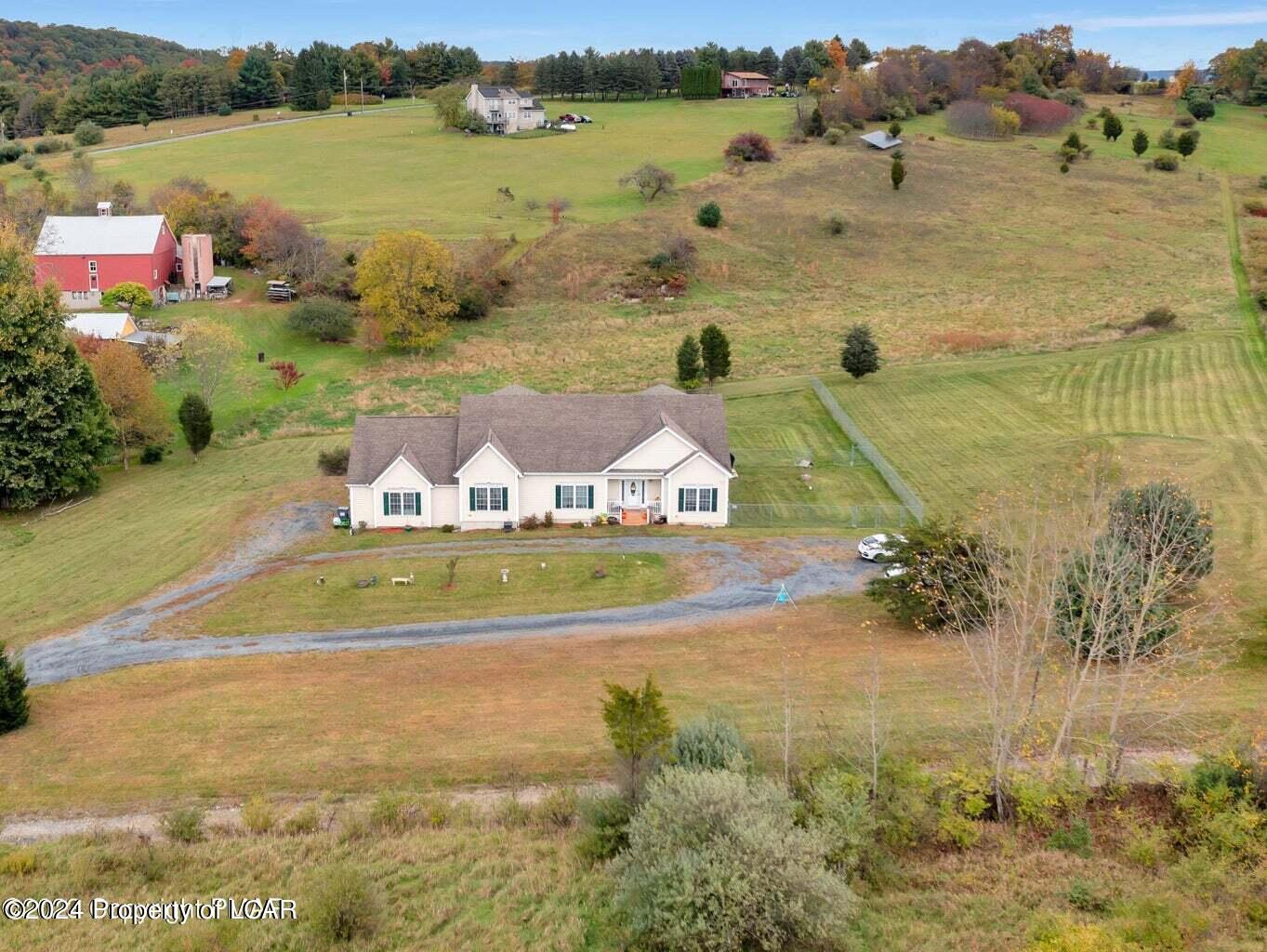 1215 Bearfoot Path Path, Saylorsburg, Pennsylvania image 3