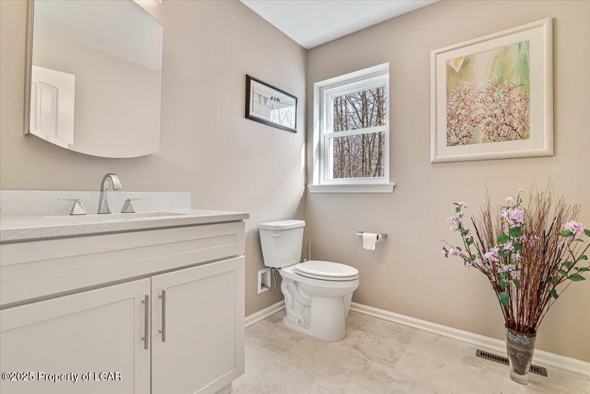 63800 20 Merion Drive Avenue, Hazle Twp, Alaska image 24