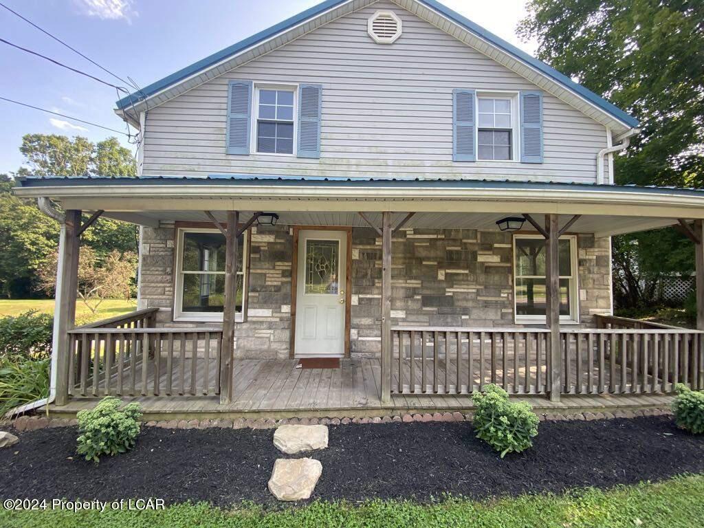 742 Main Road, Hunlock Creek, Pennsylvania image 1