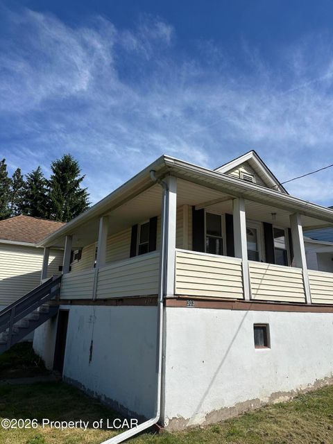 Homes For Sale - 303 Church Street<br/> Lackawanna County, Old Forge, PA 18518