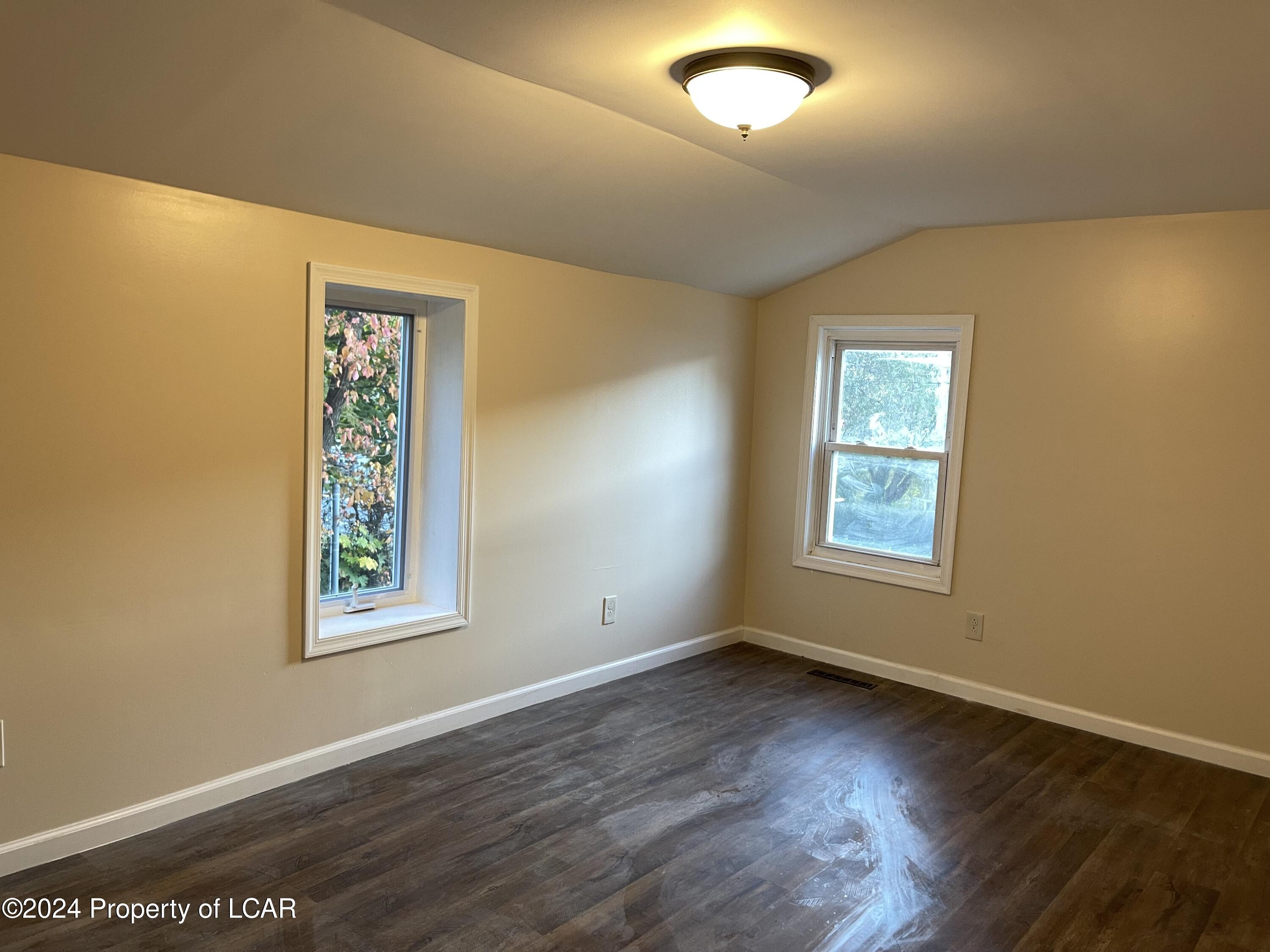 401 S Millville Road, Bloomsburg, Pennsylvania image 13