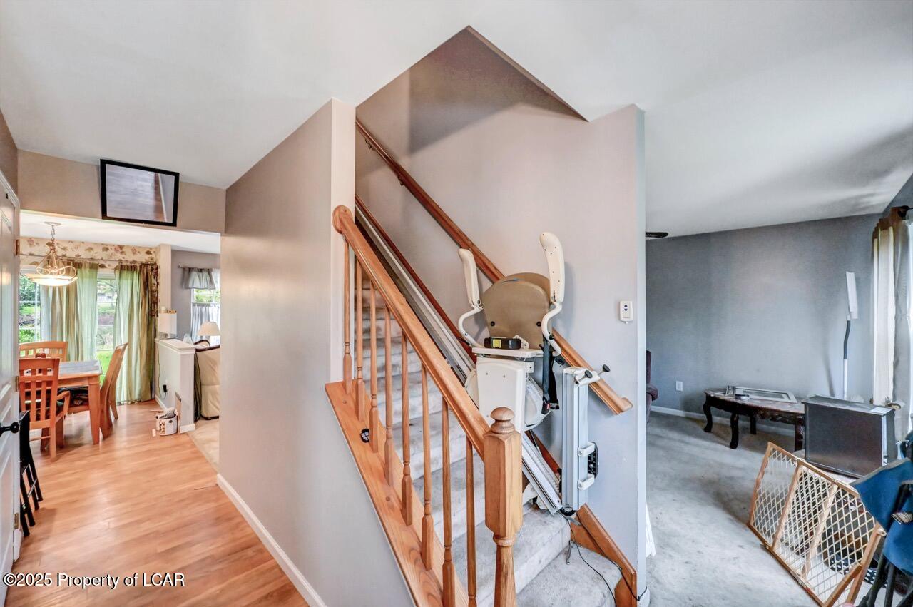 211 N Davenport Street, Dallas, Idaho image 8