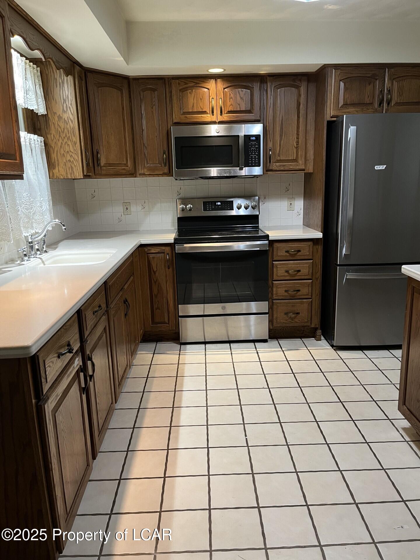 1588 W Hanover Street, Nanticoke, Idaho image 6