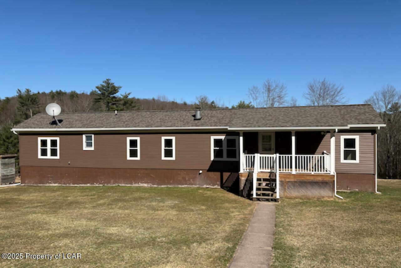 73 W Adams Drive, Hunlock Creek, Pennsylvania image 3