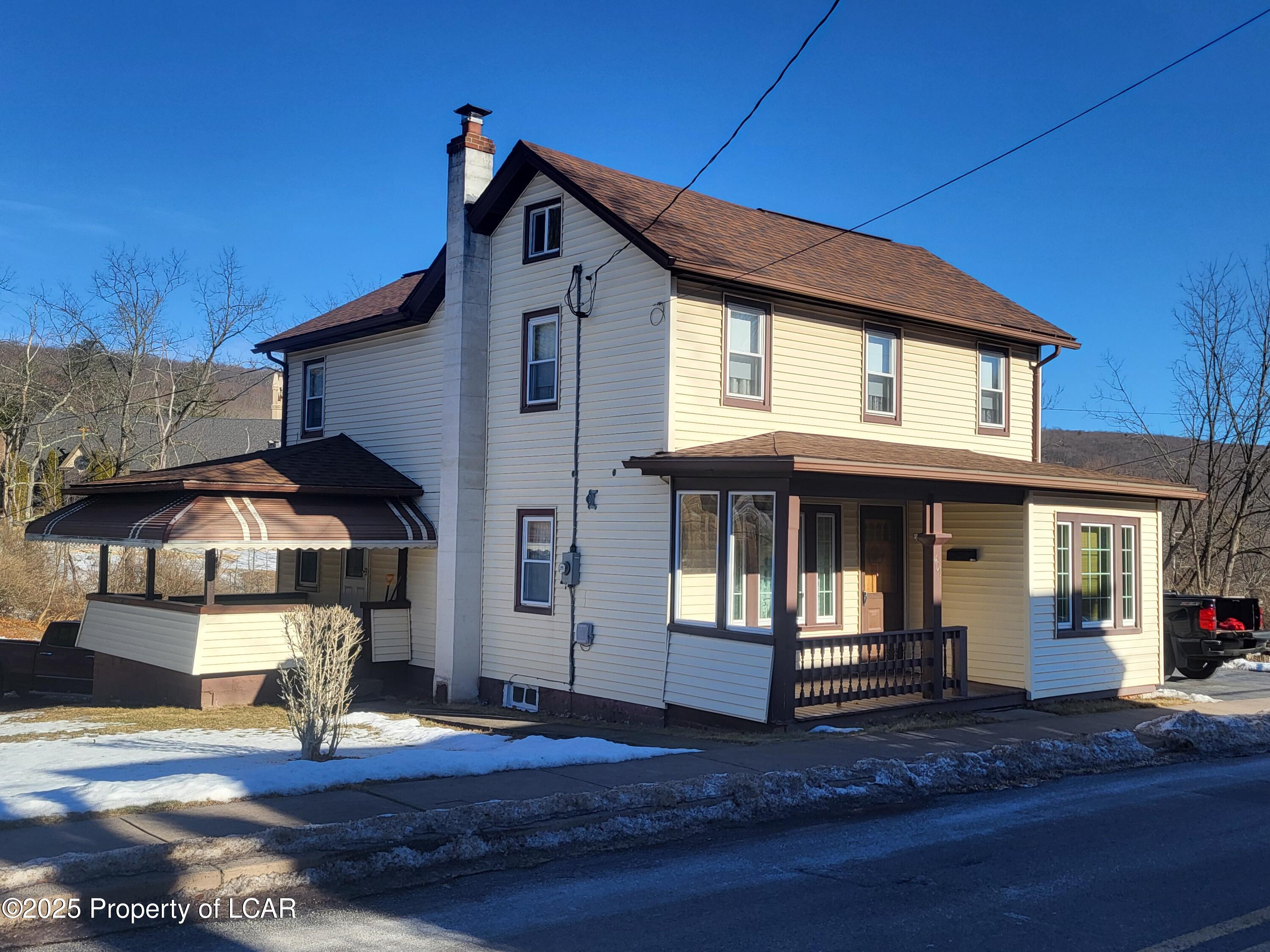 401 Main Street, Weatherly, Pennsylvania image 1
