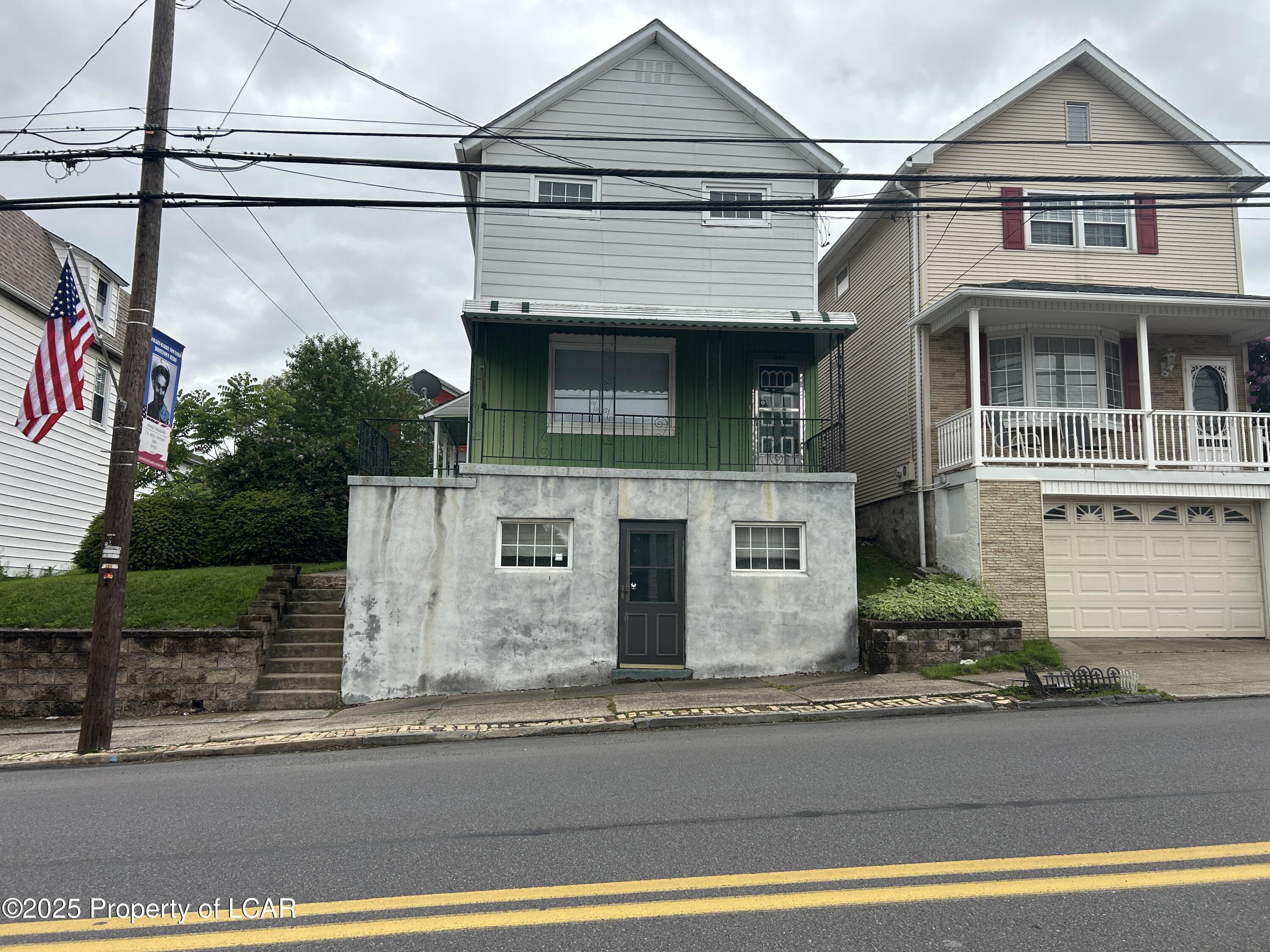 659 Northampton Street, Wilkes Barre Township, Idaho image 1