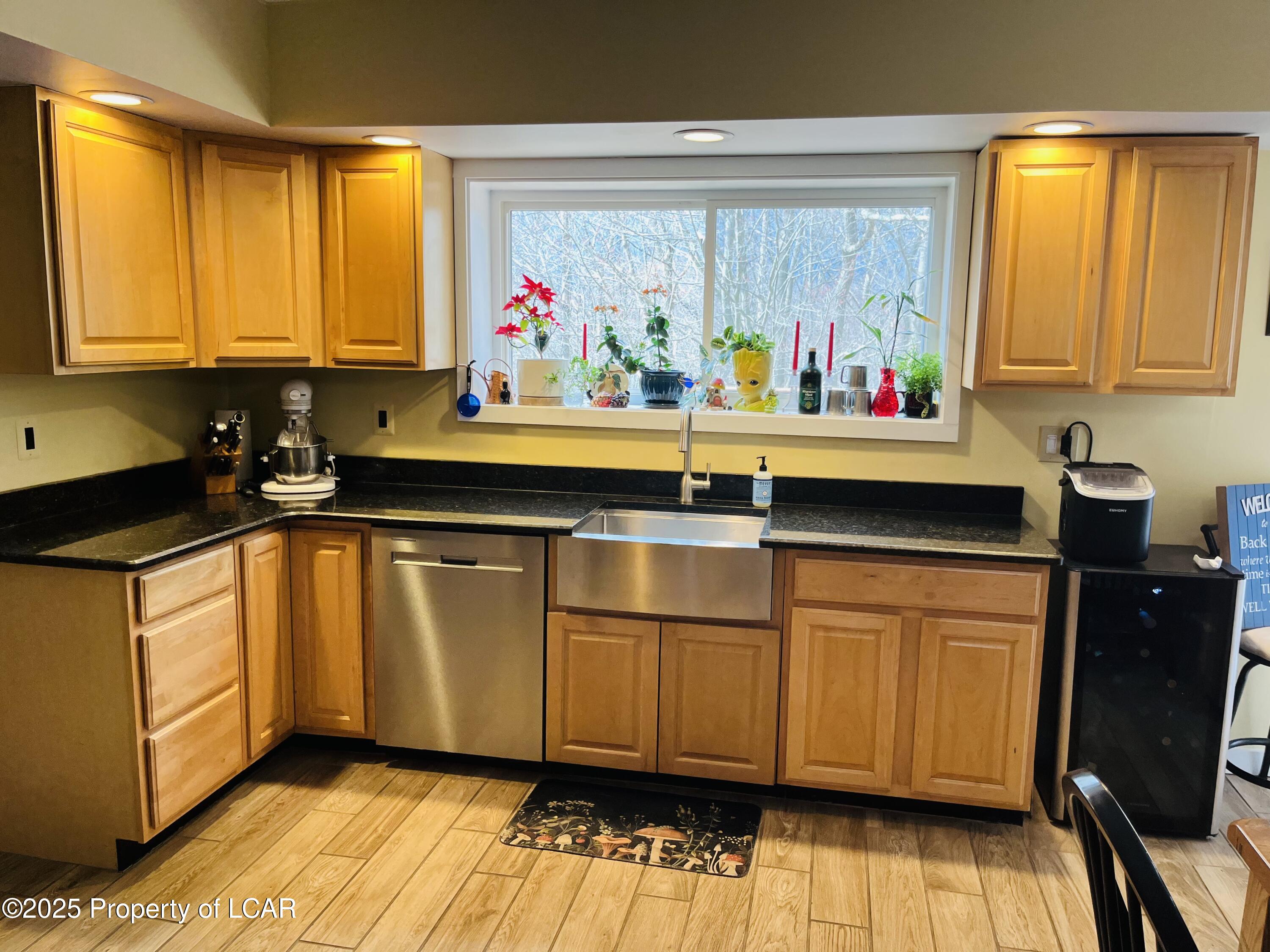 511 Pittston Boulevard, Bear Creek, Pennsylvania image 16