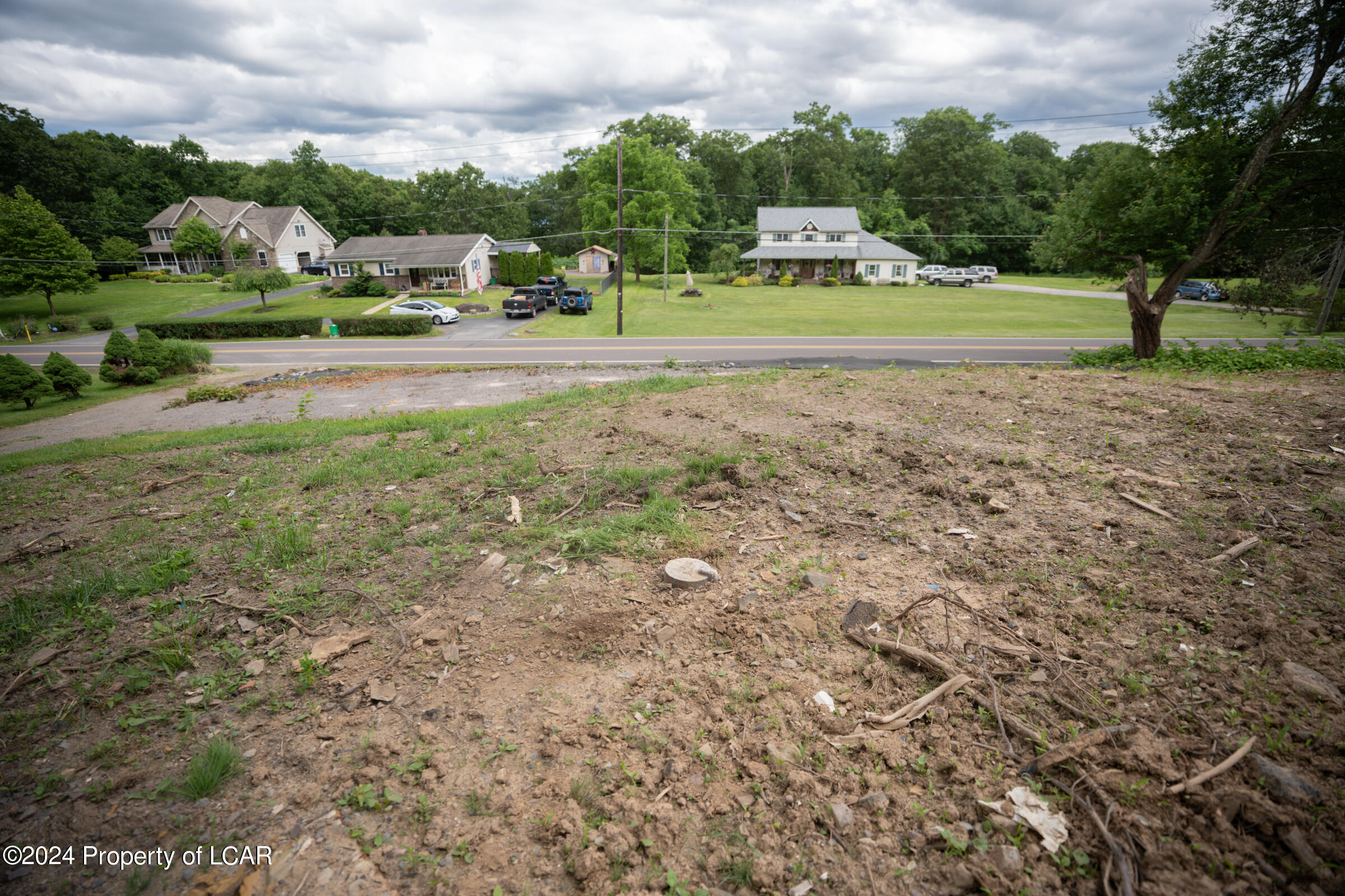 Weavertown Road, Shavertown, Pennsylvania image 5