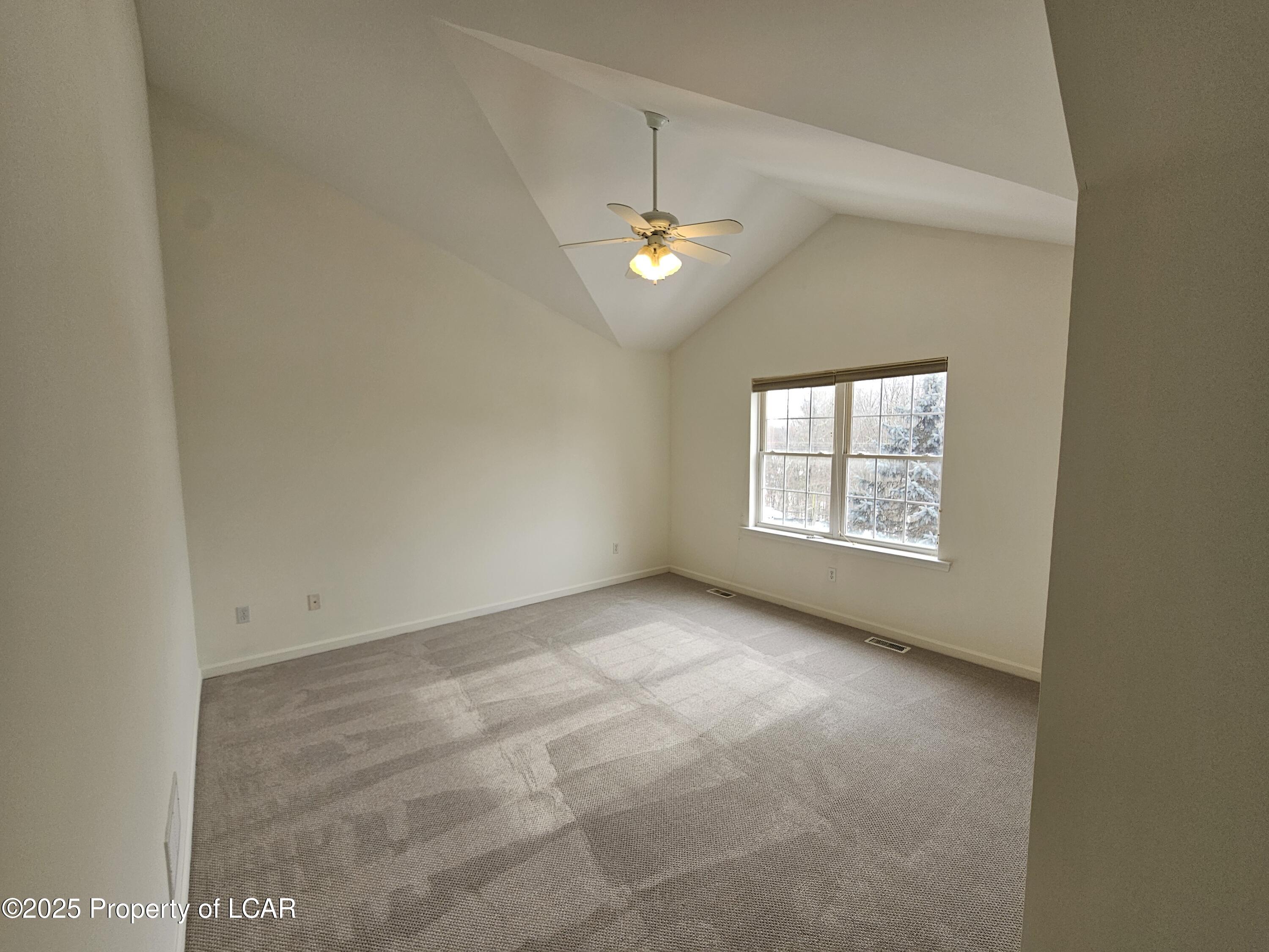 315 S Center Hill Road, Dallas, Pennsylvania image 17