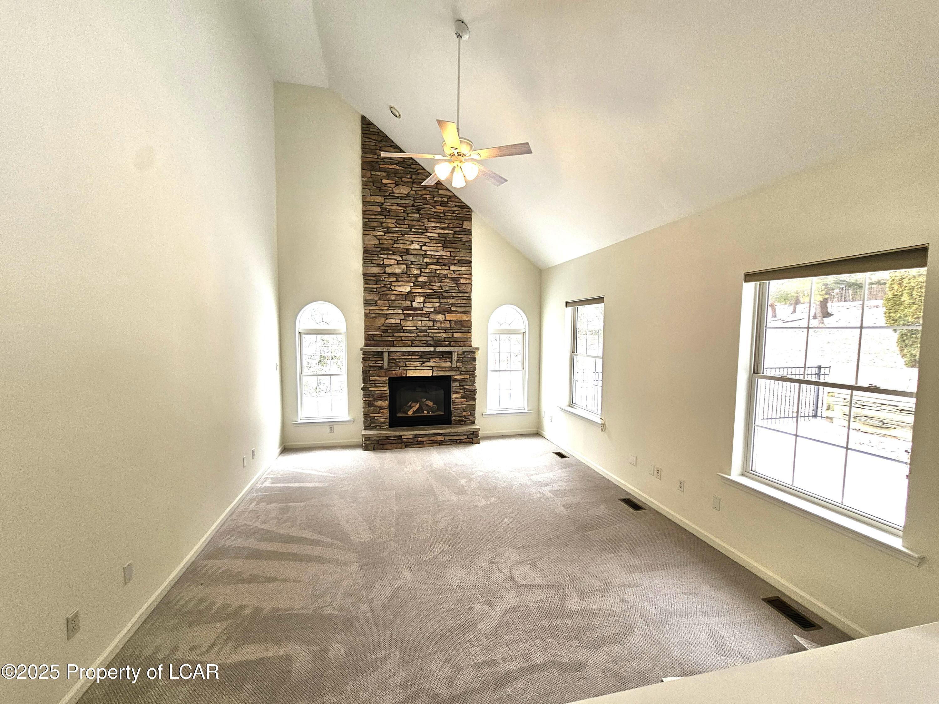 315 S Center Hill Road, Dallas, Pennsylvania image 5