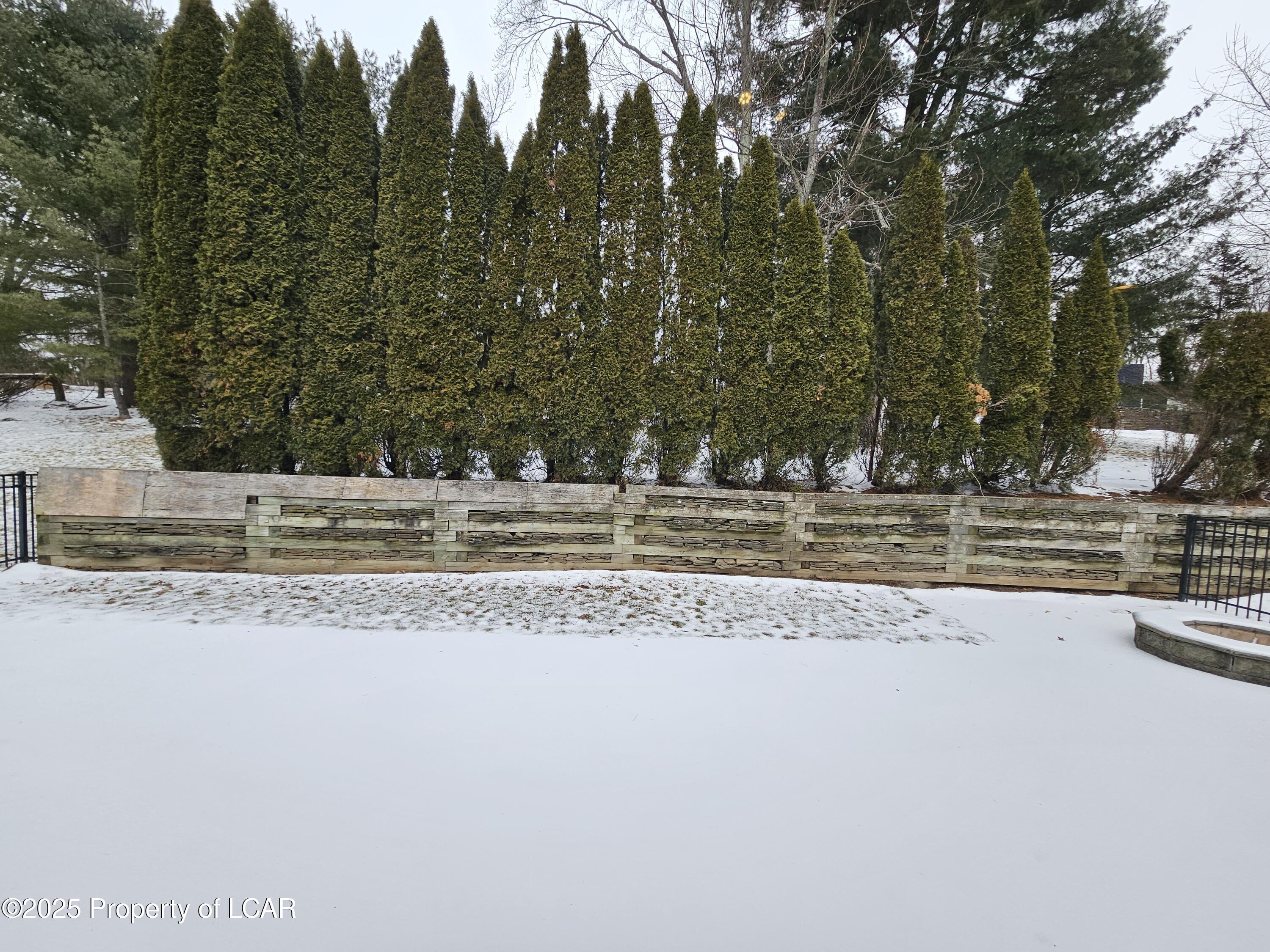 315 S Center Hill Road, Dallas, Pennsylvania image 33