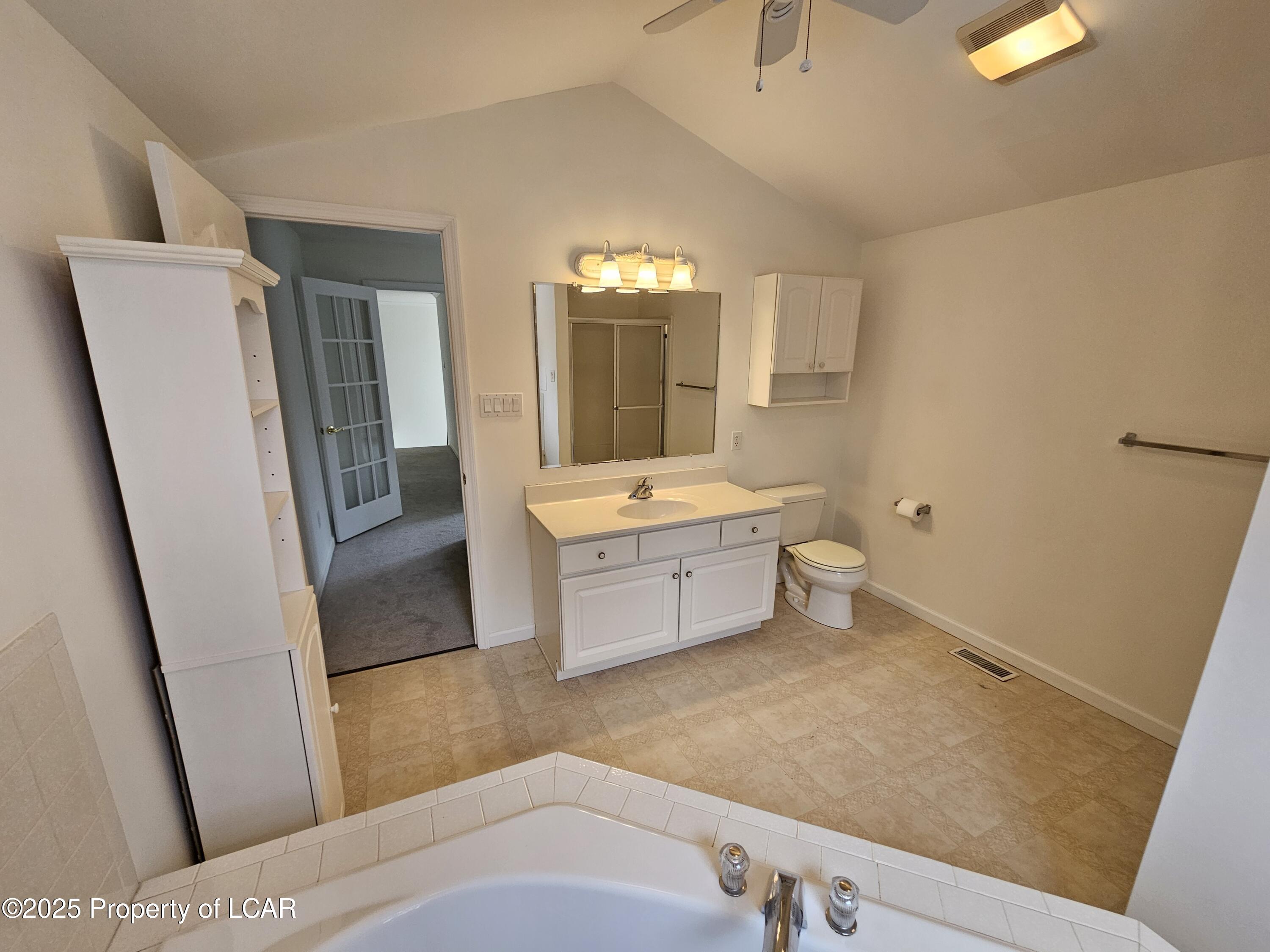 315 S Center Hill Road, Dallas, Pennsylvania image 21