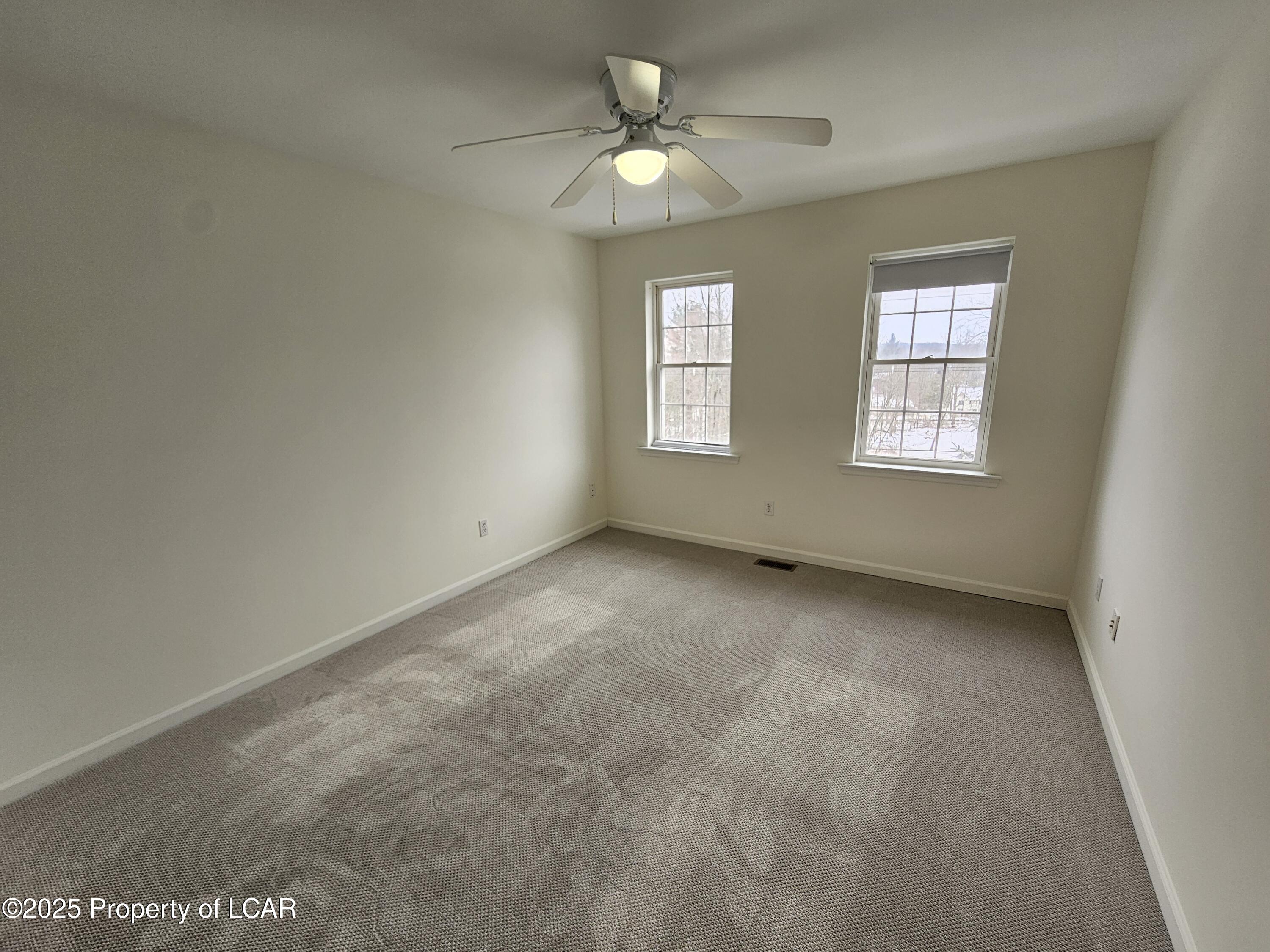 315 S Center Hill Road, Dallas, Pennsylvania image 24