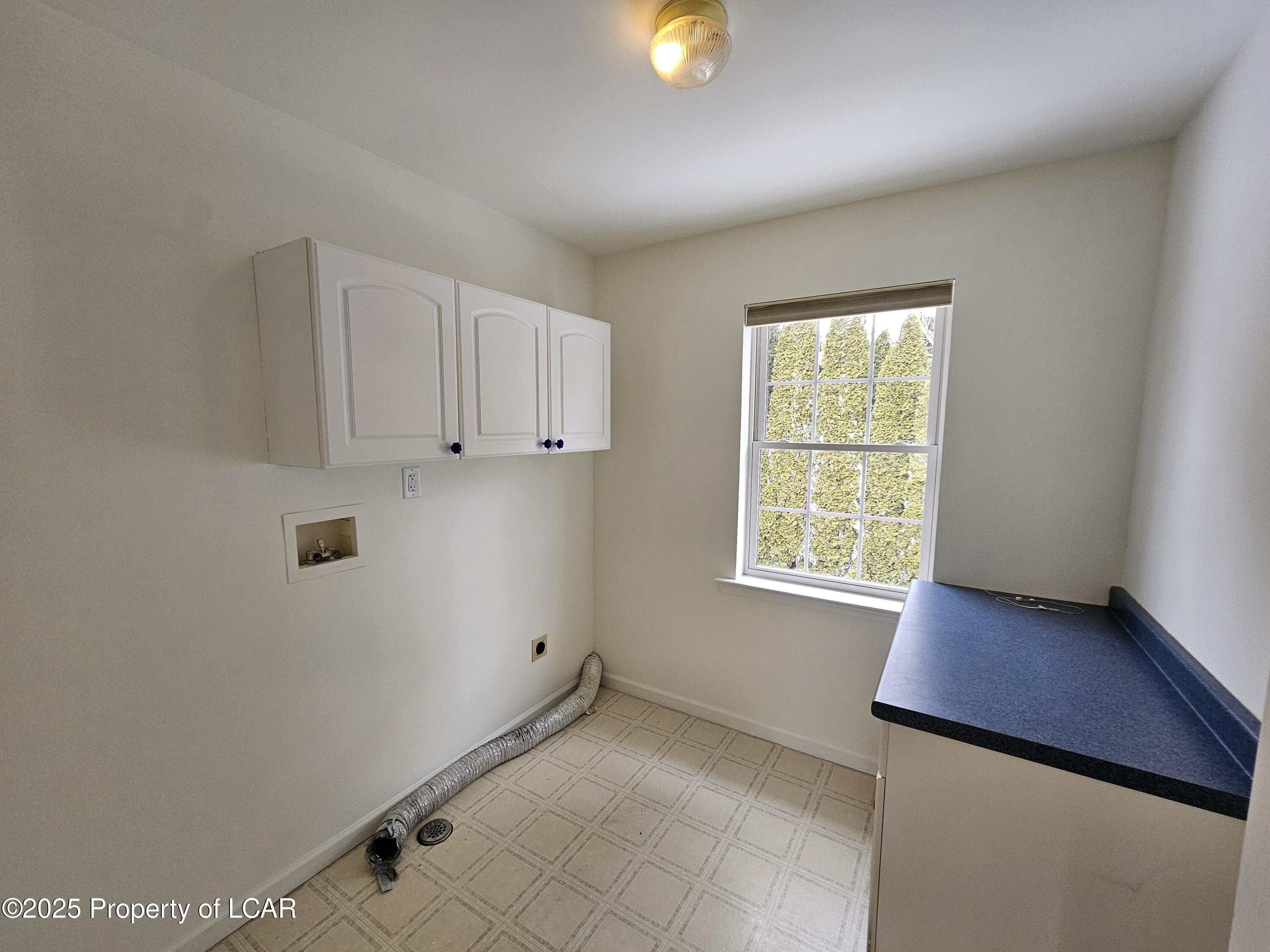 315 S Center Hill Road, Dallas, Pennsylvania image 27