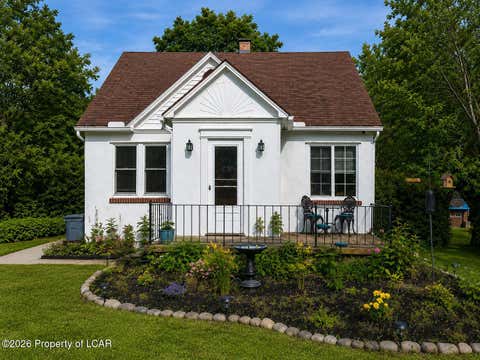 Homes For Sale - 906 Salem Boulevard<br/> Luzerne County, Berwick, PA 18603
