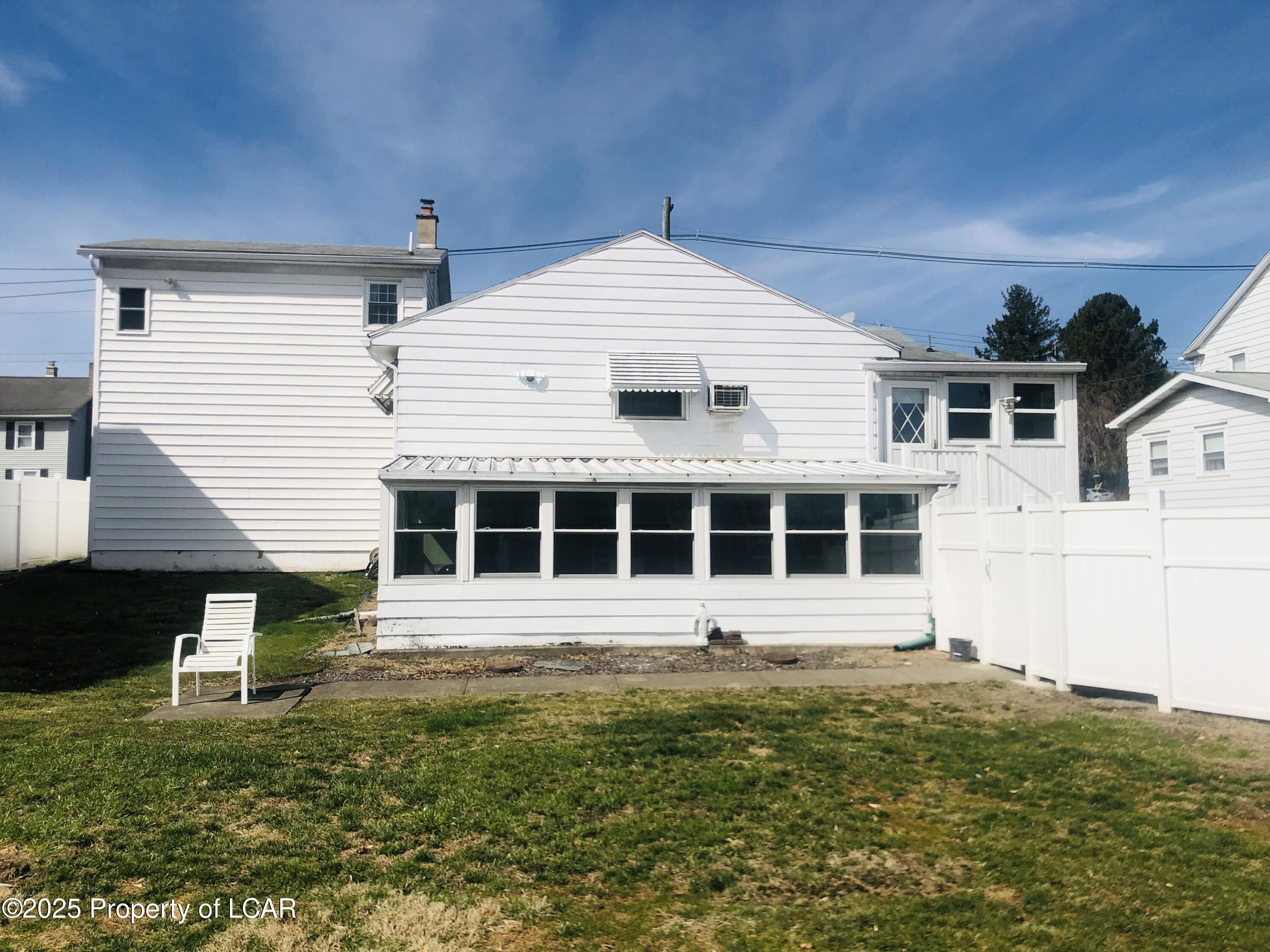 111 Kelly Street, Luzerne, Pennsylvania image 5
