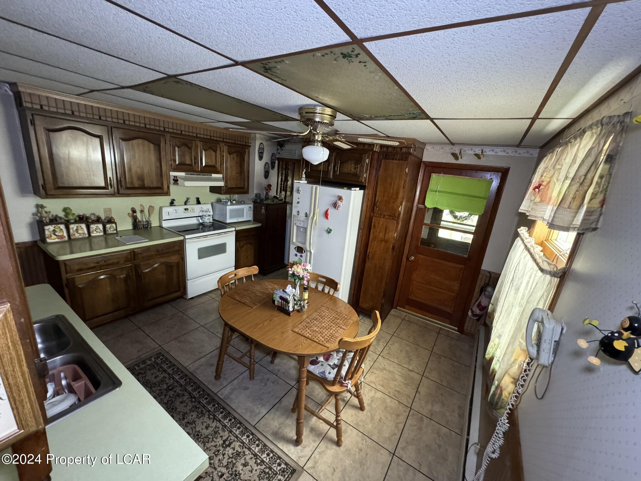 522 Calmia Street, Freeland, Pennsylvania image 3