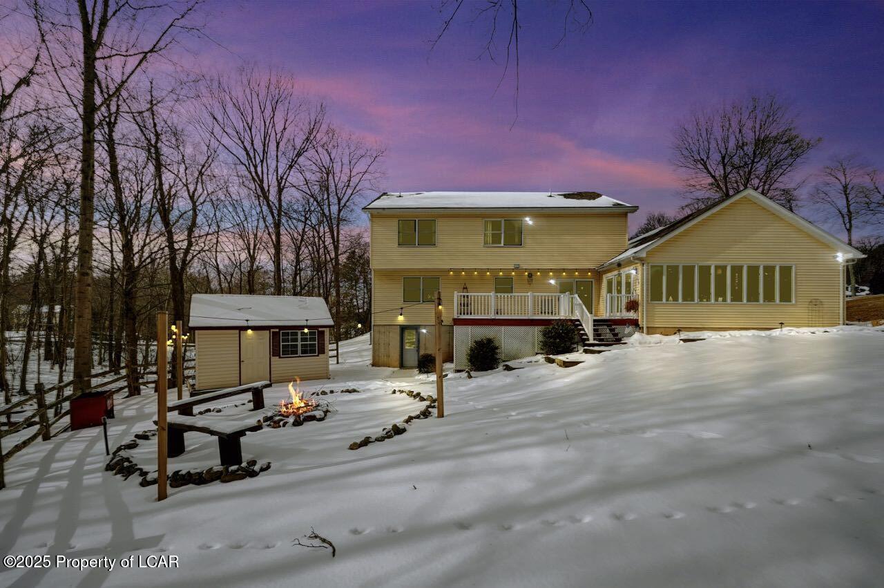 234 N Deer Run Drive, Mountain Top, Pennsylvania image 4