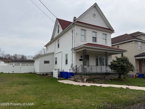 Homes For Sale - 926 Foote Avenue<br/> Duryea, PA 18642